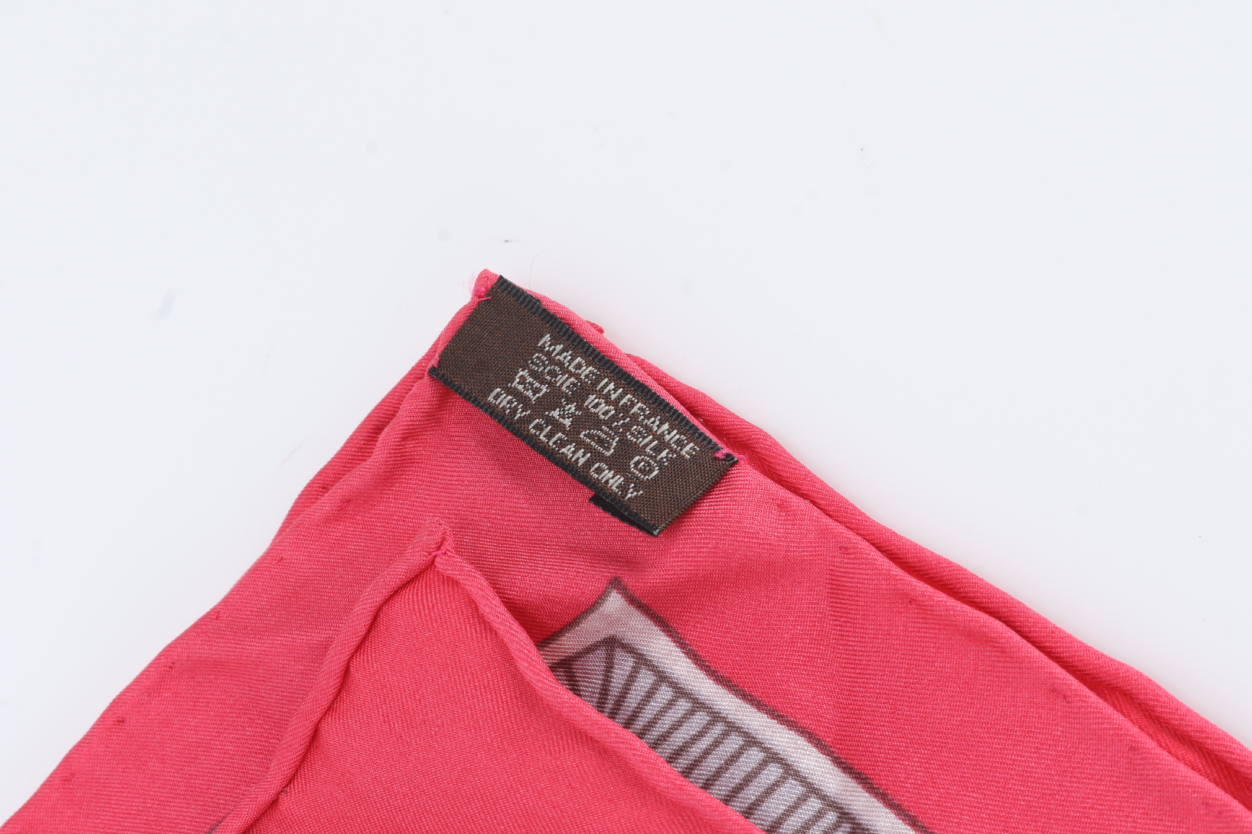 Carre 140 "Géant" (Woman with Wind Footprints) Scarf, with tags, 100% Silk, Other accessories — view 7