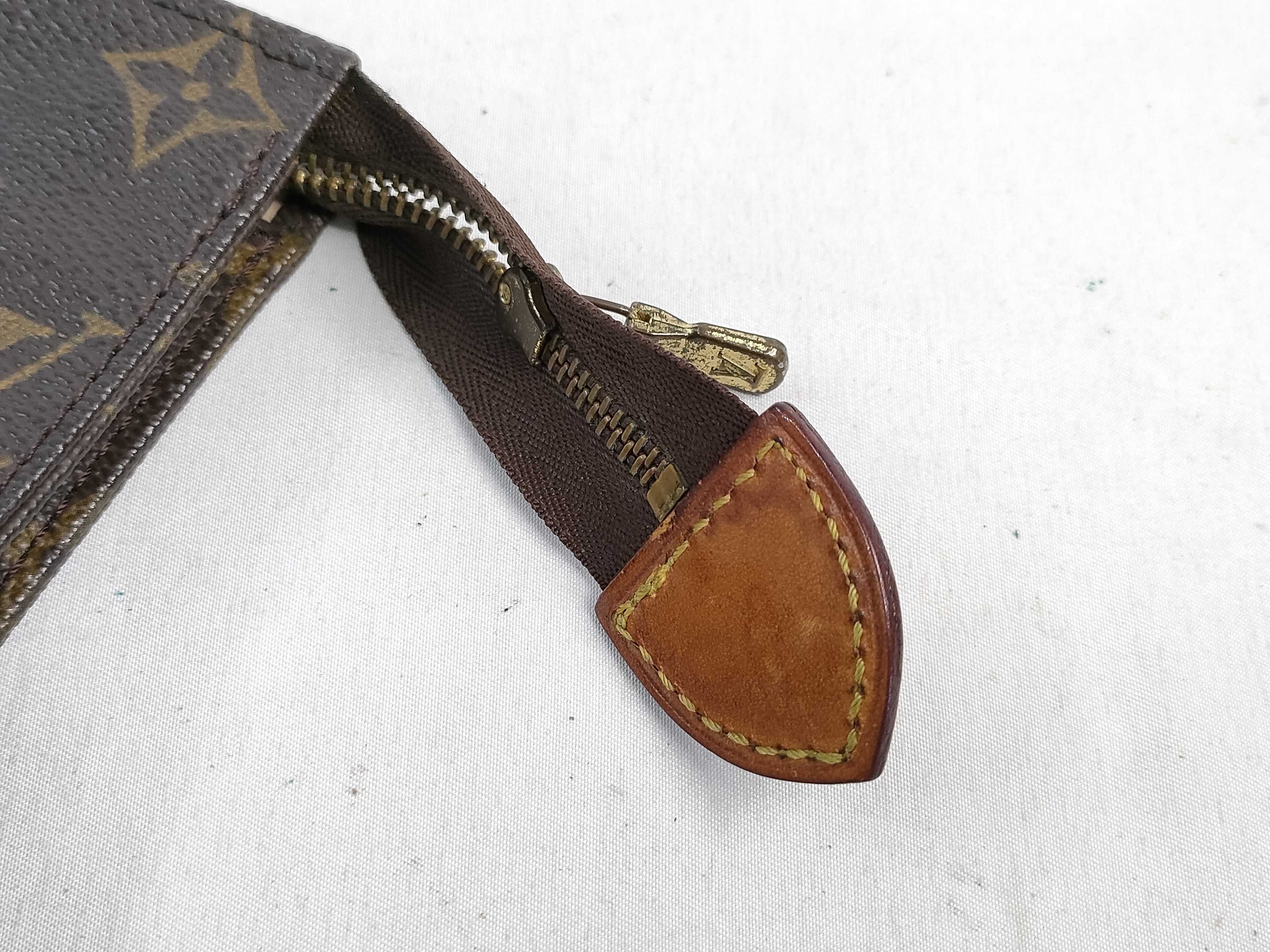 Monogram Louis Vuitton Monogram Posh Toilette 19 Pouch M47544 TH8912 Pouch — view 11