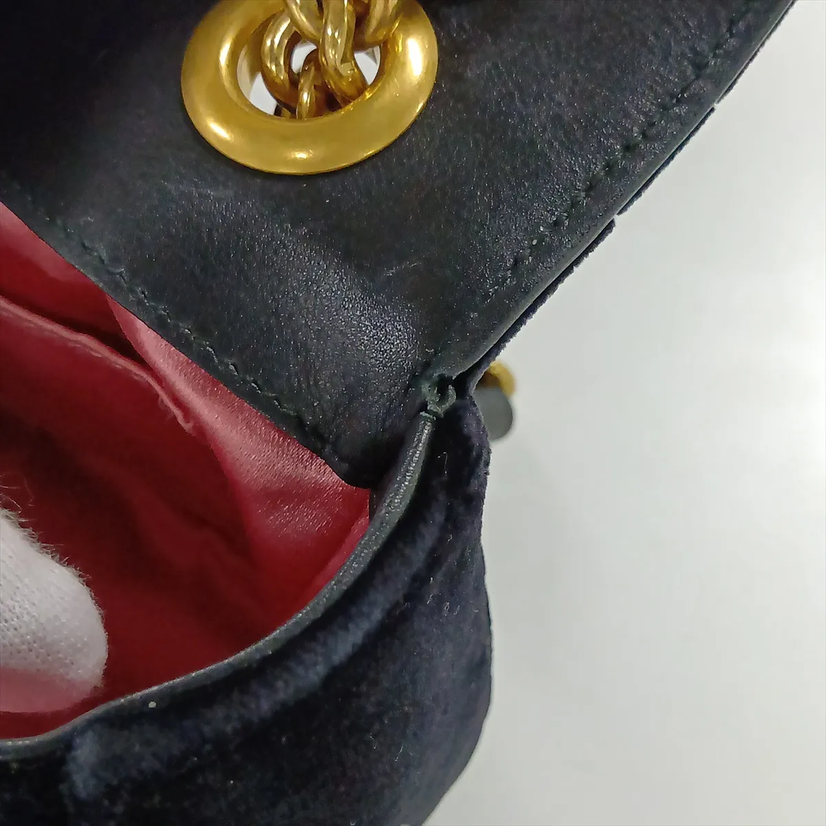 GG Marmont Velvet Chain Shoulder Bag, Black — view 10