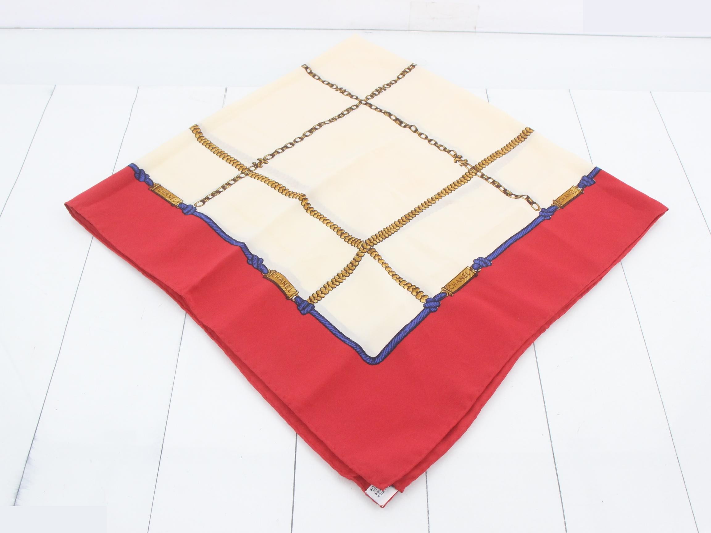 Scarf with tag — view 2