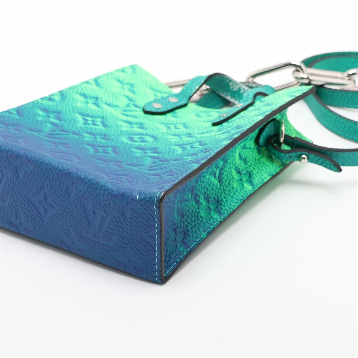 Monogram Illusion Sac Plat XS M81221 Green (RFID detected) — view 3