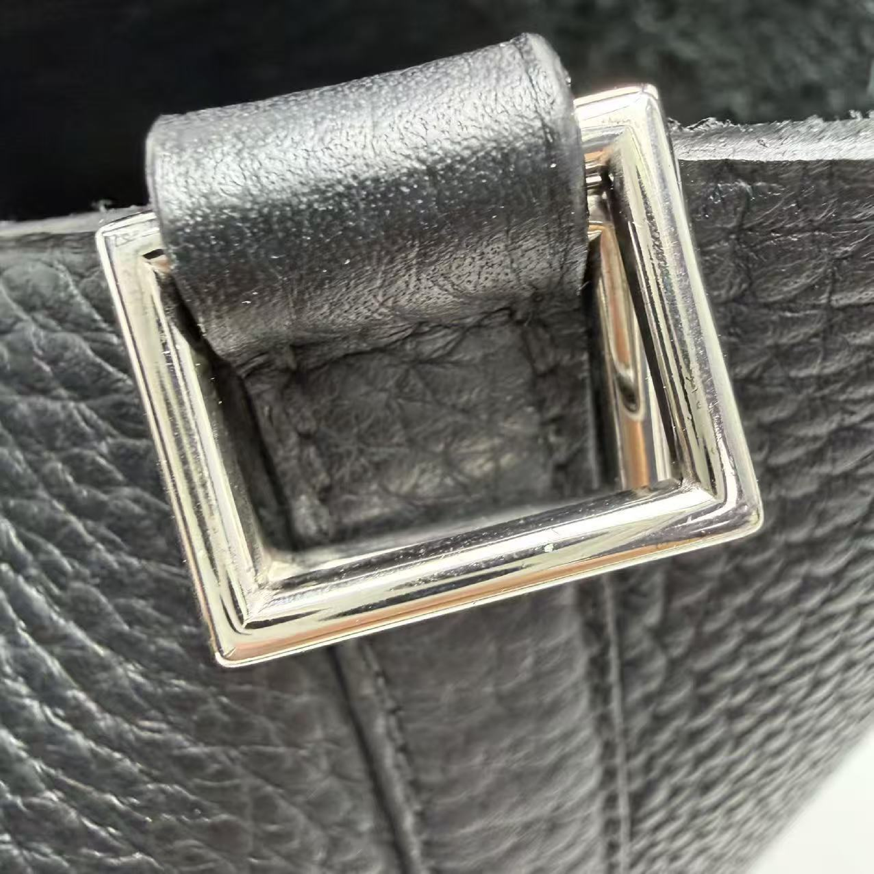 Picotan Cowhide Handbag R Handbag — view 13