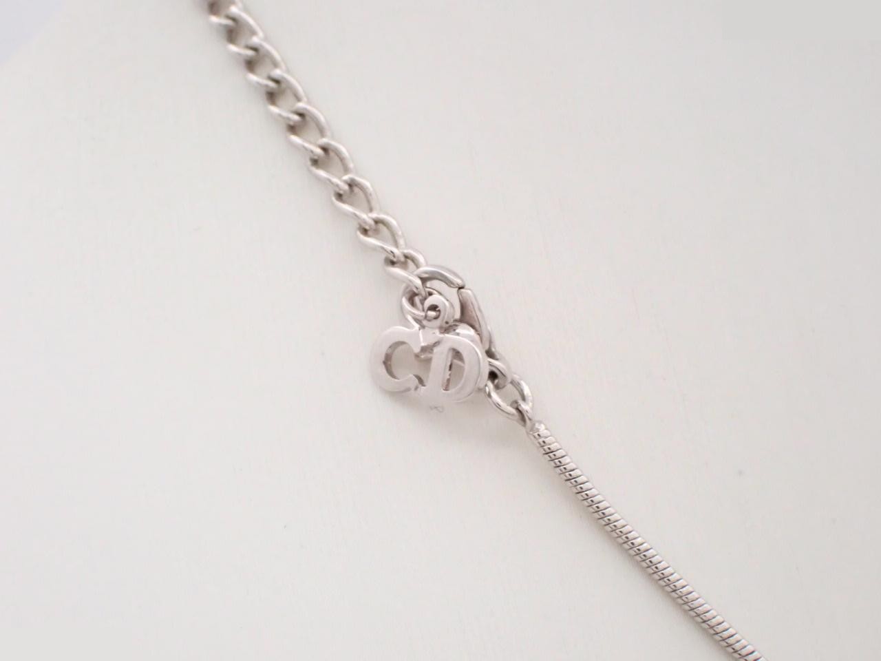 Silver necklace with stone, neck circumference approximately 42cm — view 2