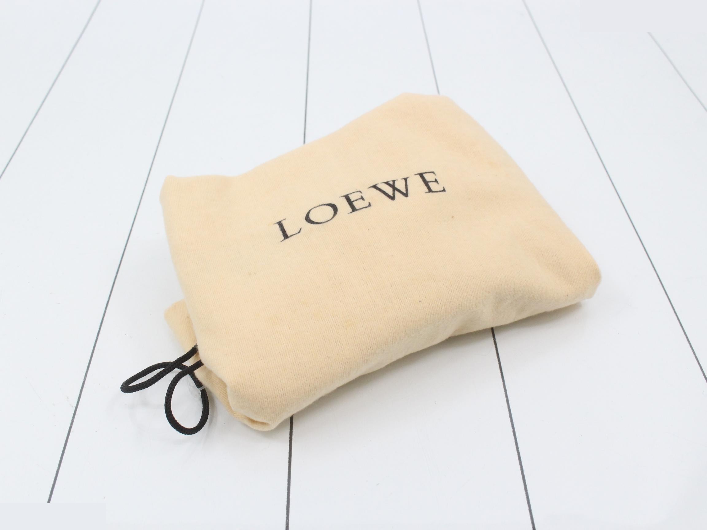Nappa Aire handbag, Anagram, white — view 7