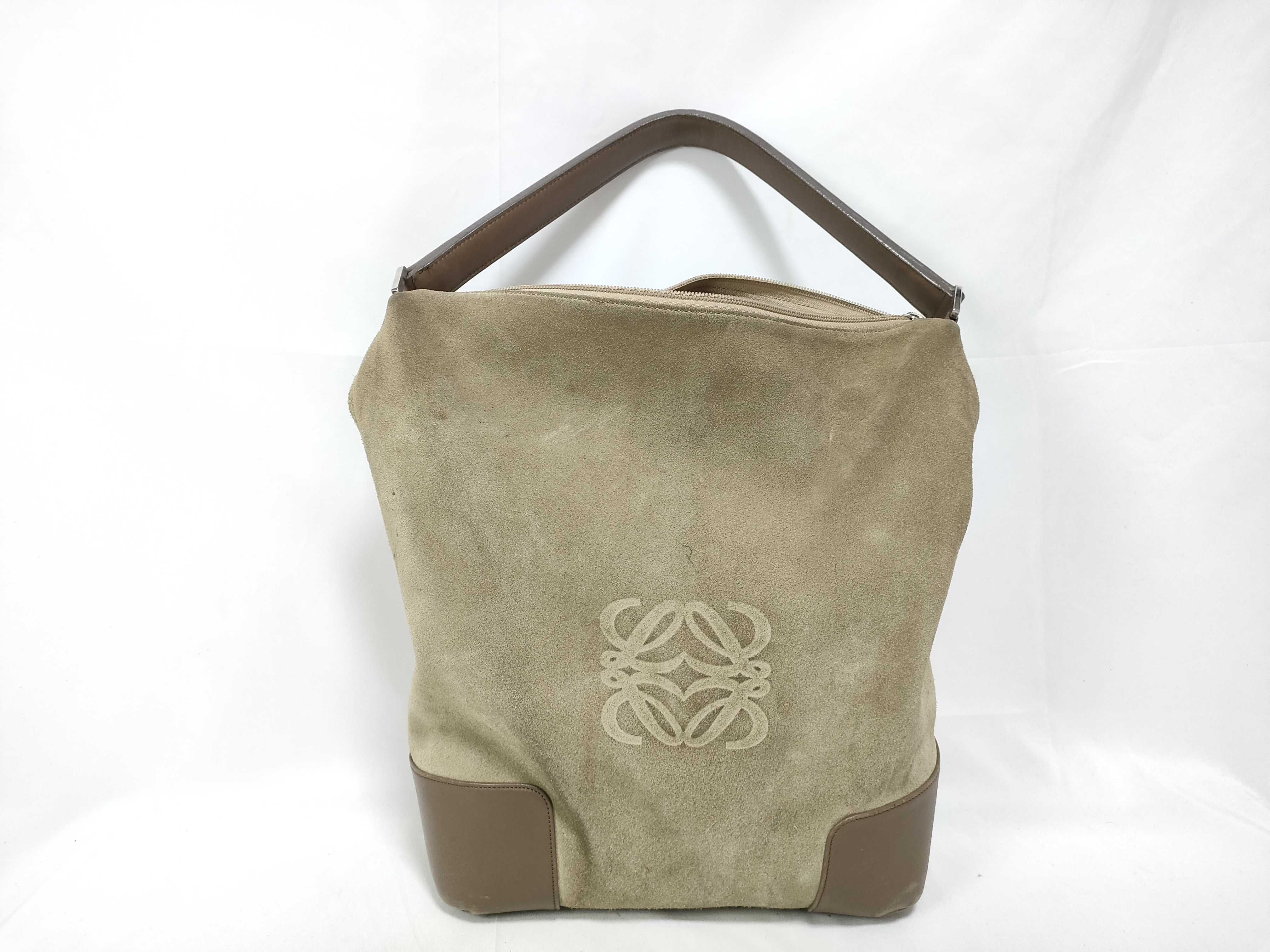 Shoulder bag