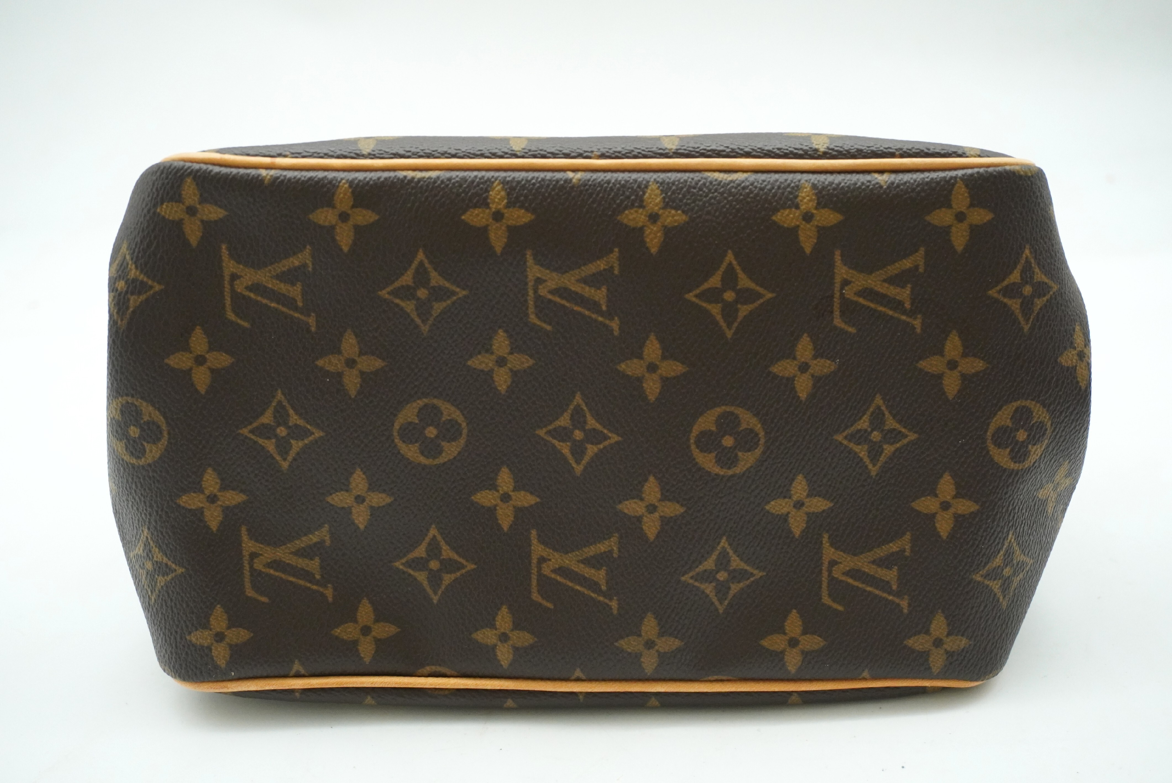Monogram Batignolles M51156 Handbag — view 5