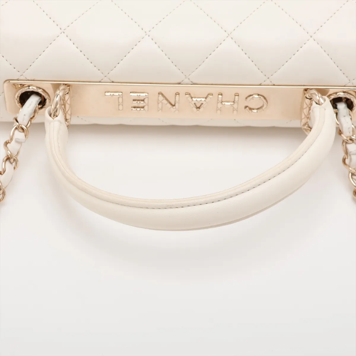 Trendy CC Lambskin 2-Way Shoulder Bag, White with Gold Hardware, C33J7KU8, Random Plate — view 5