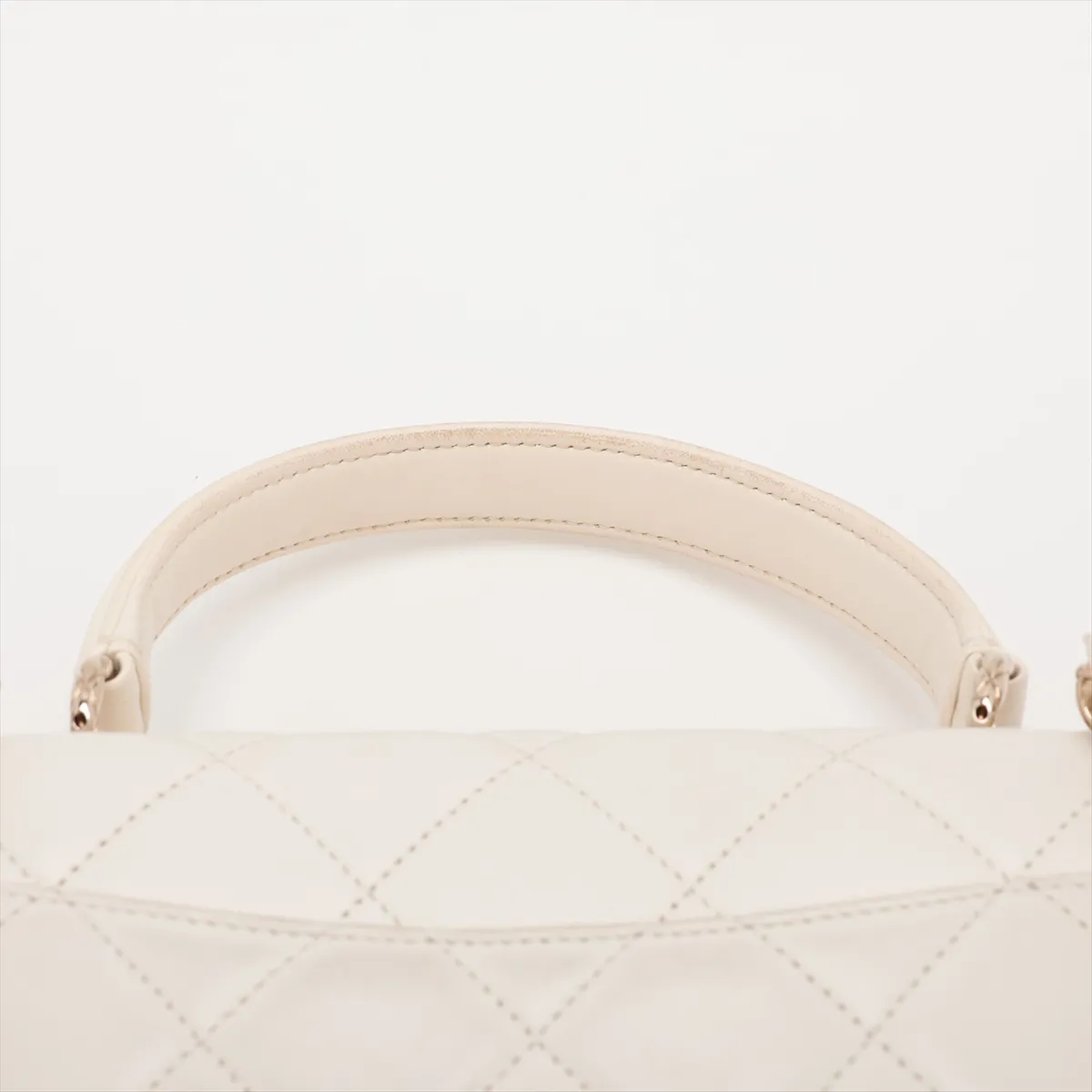 Trendy CC Lambskin 2-Way Shoulder Bag, White with Gold Hardware, C33J7KU8, Random Plate — view 6