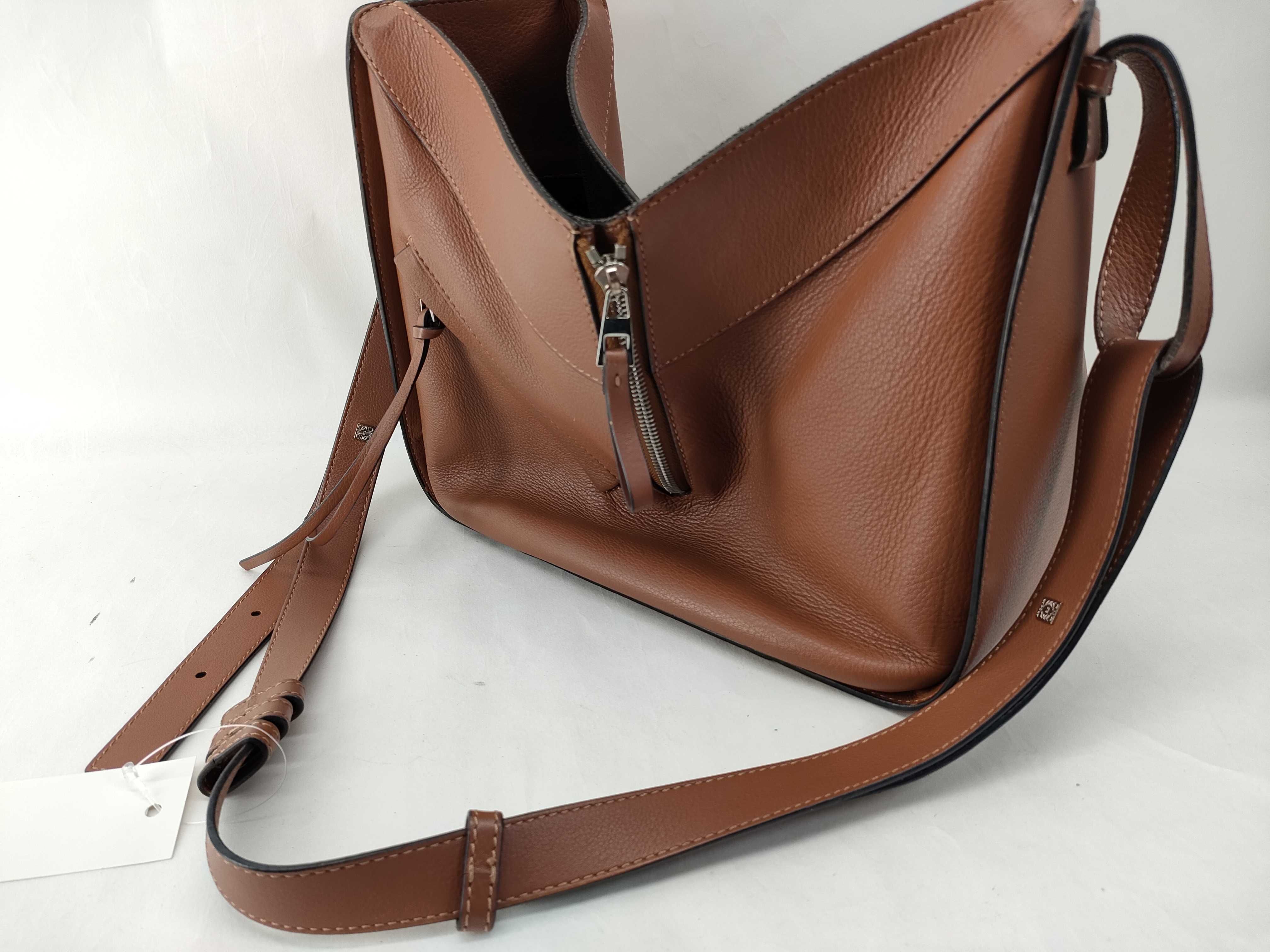 Hammock Compact Shoulder Bag — view 3