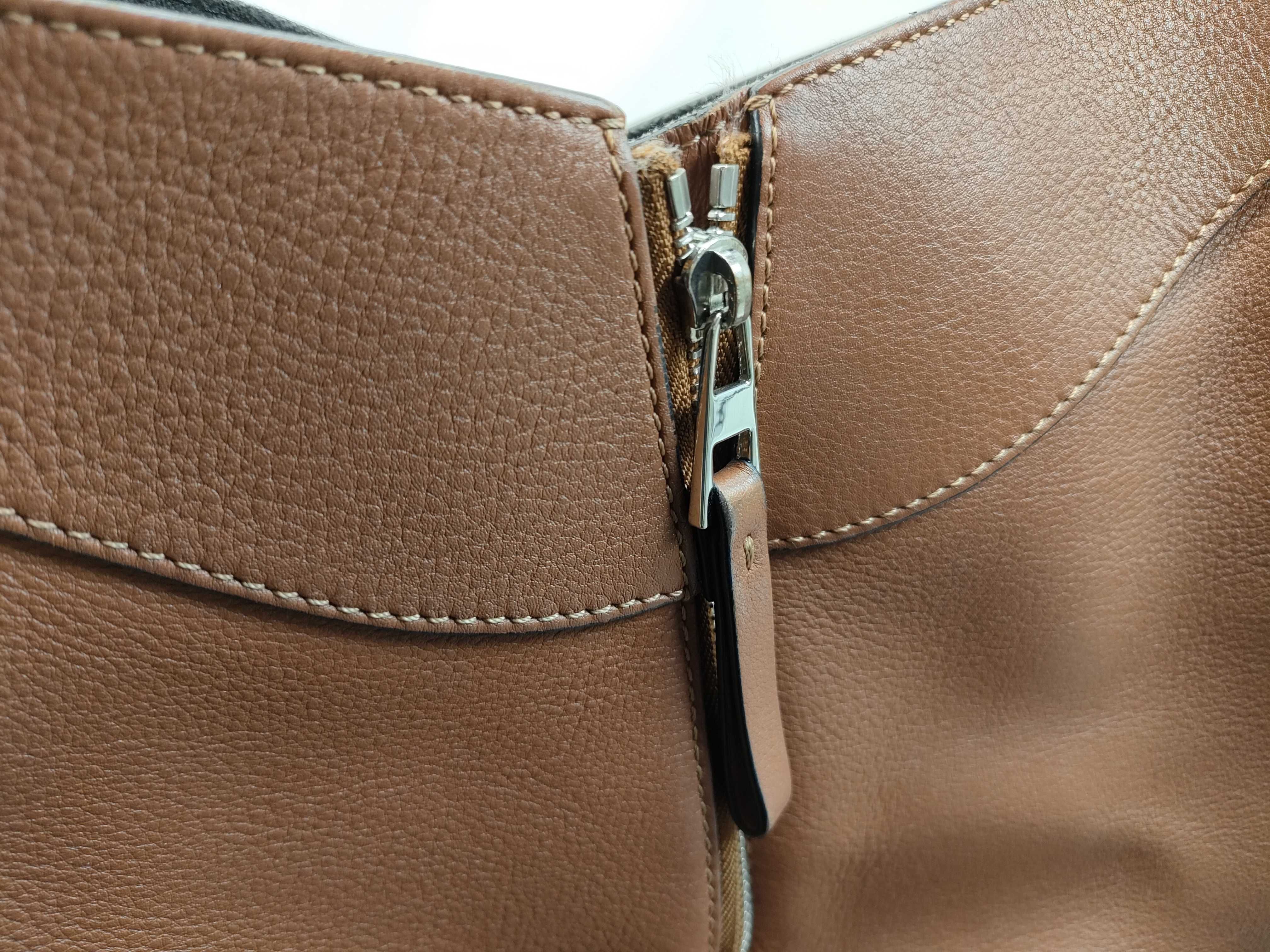 Hammock Compact Shoulder Bag — view 8