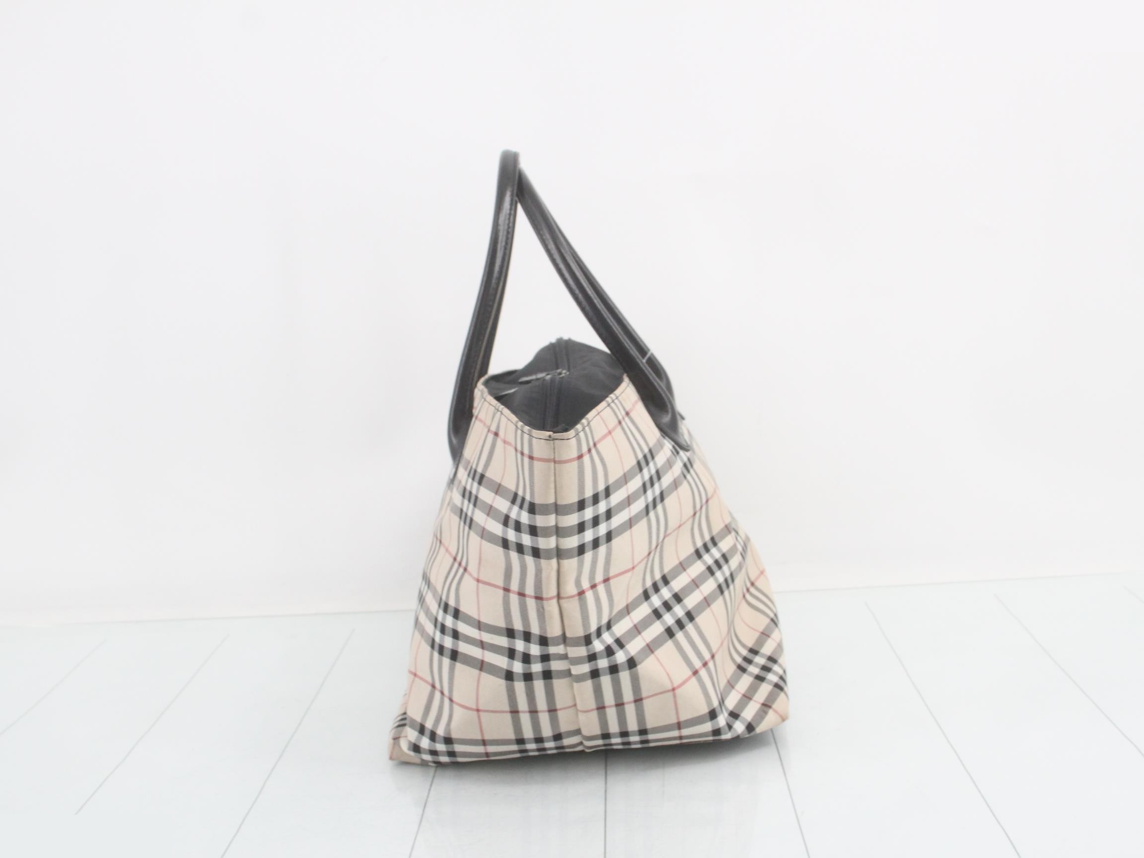 blue label handbag — view 3