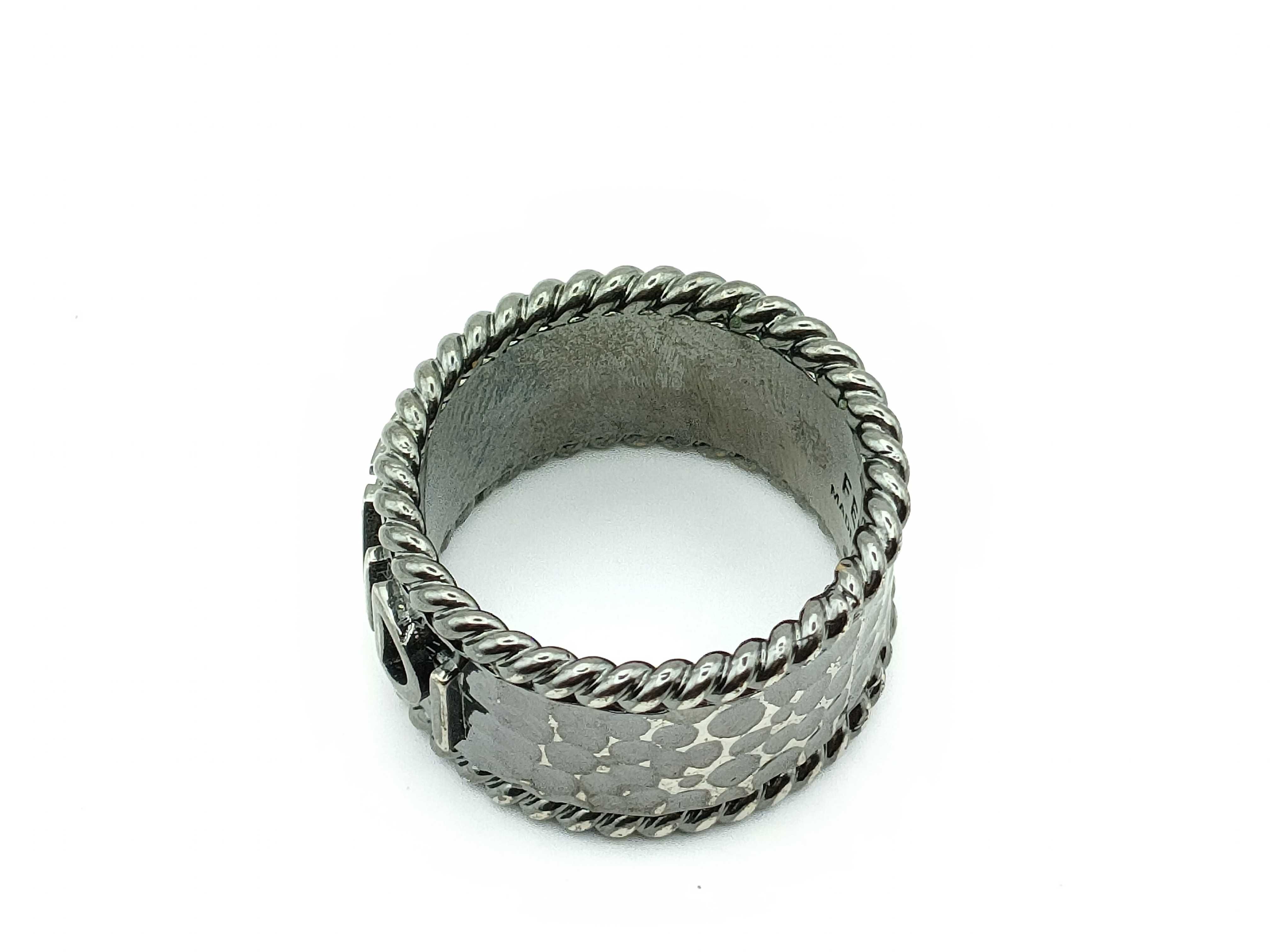 ring — view 6