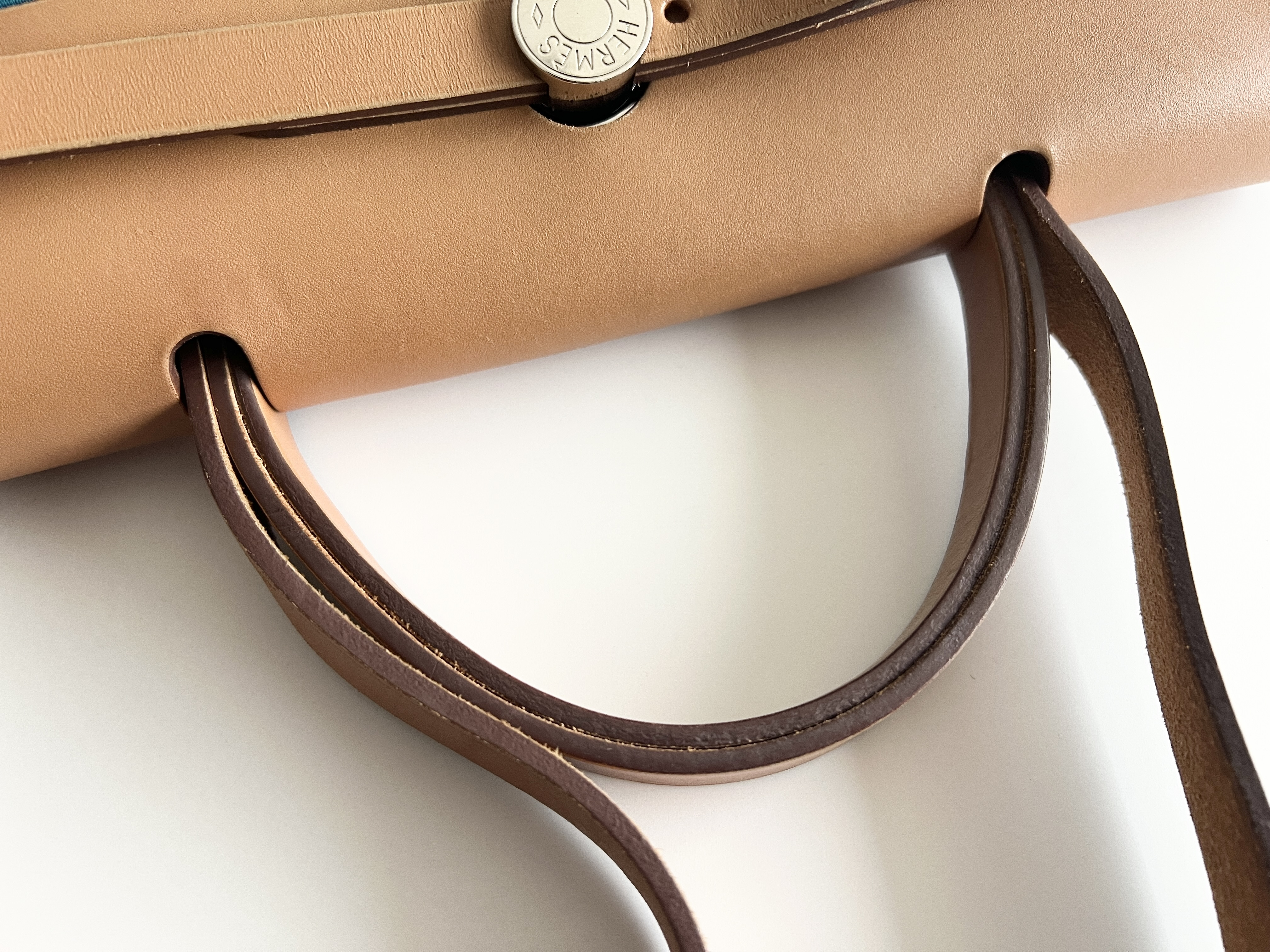 Herbag PM 31 Toile Officier Q stamp Canvas Leather 2-way Handbag with Pouch Shoulder Bag — view 5