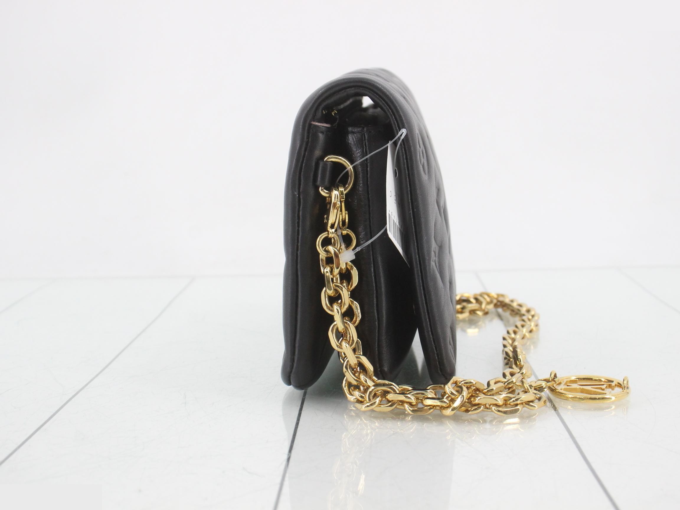 Pochette Cousin Noir Shoulder Bag — view 4