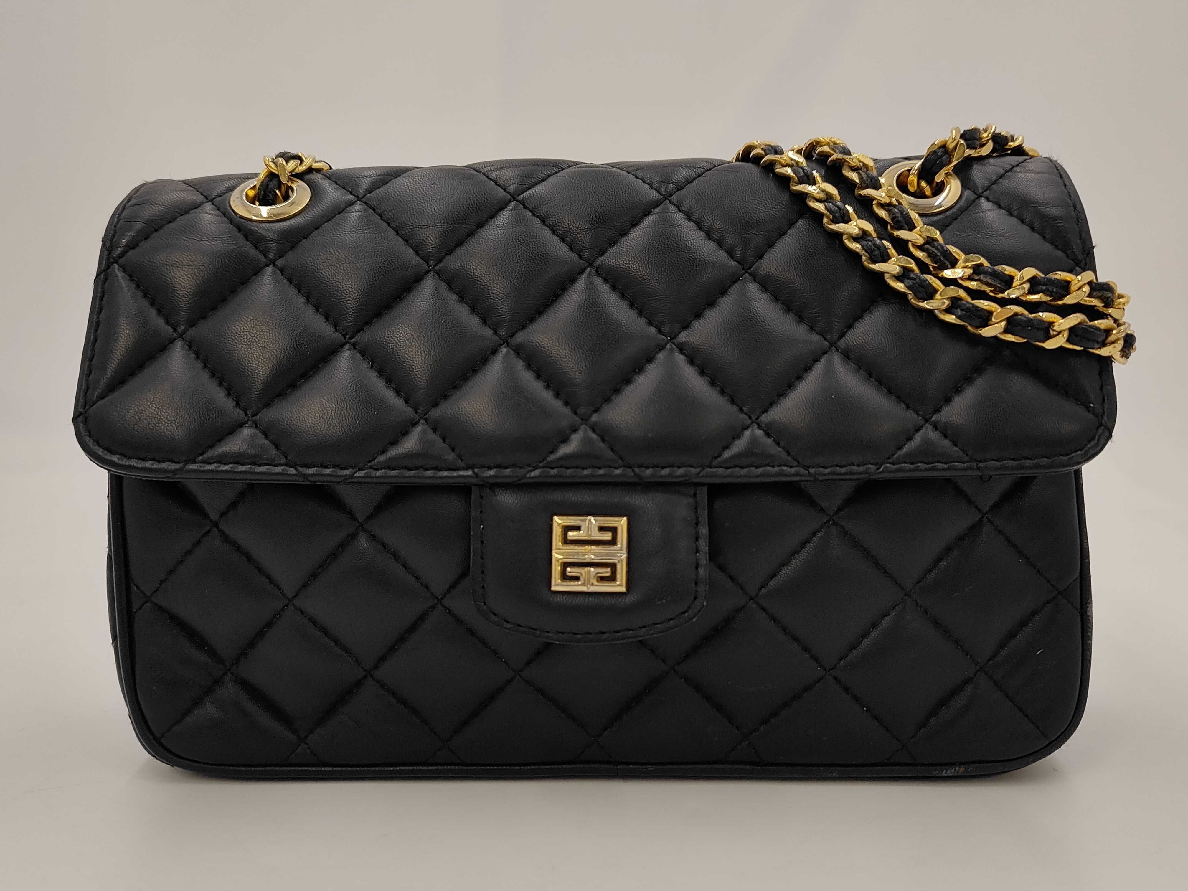 Quilted Chain Shoulder Bag