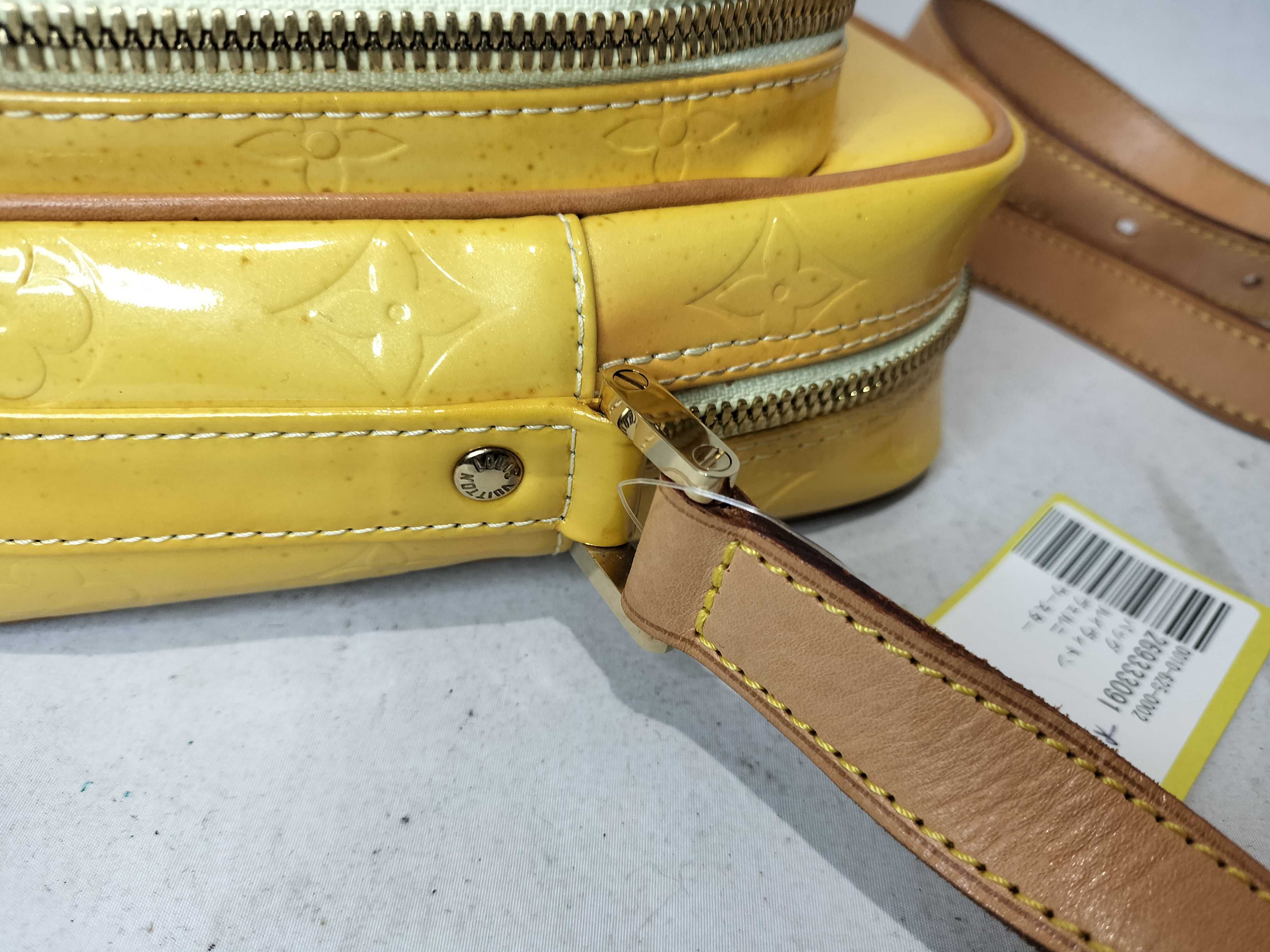 Vernis Worcester Shoulder Bag — view 5