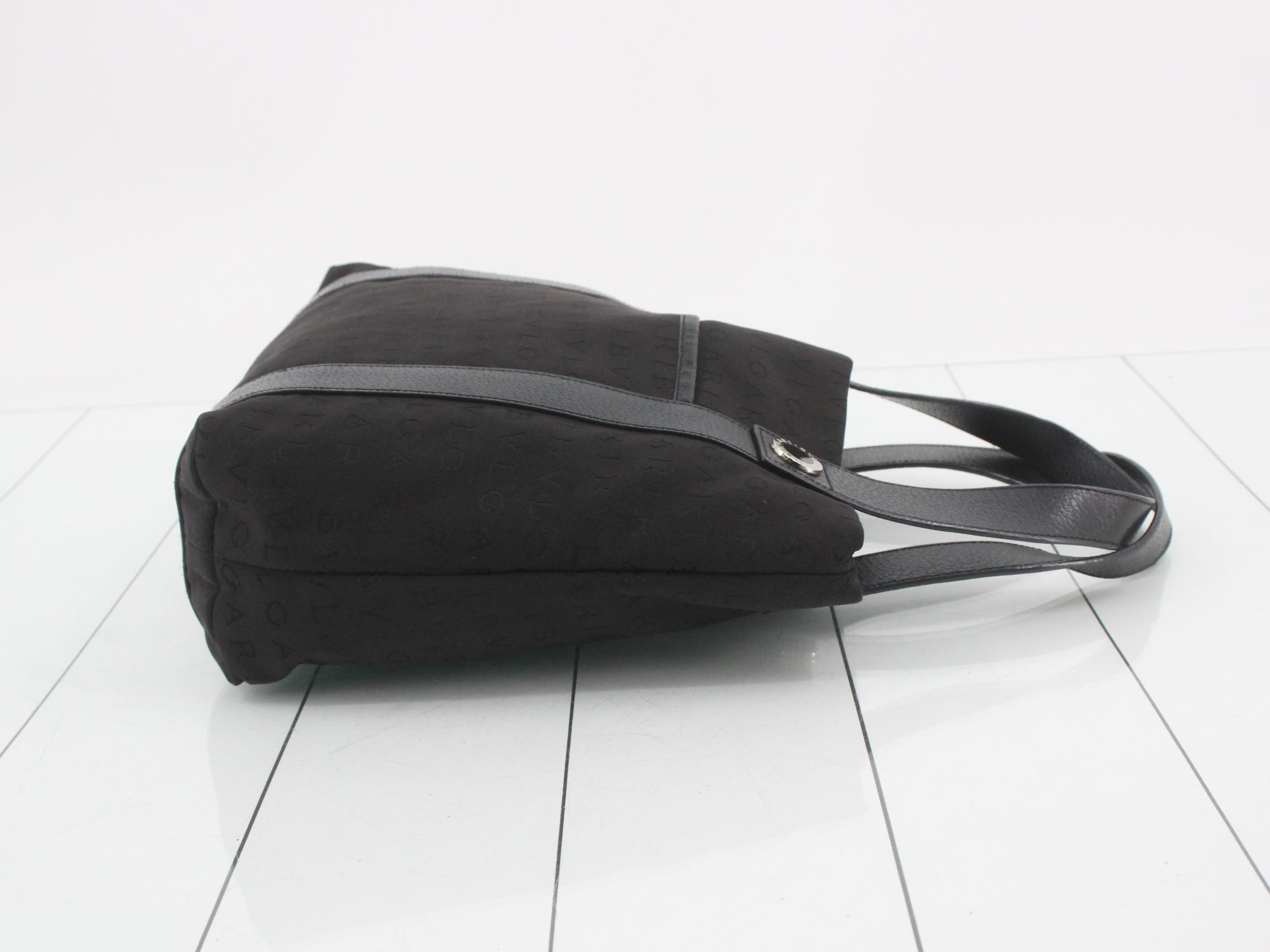 Logo Mania (Bags) - Handbags — view 3