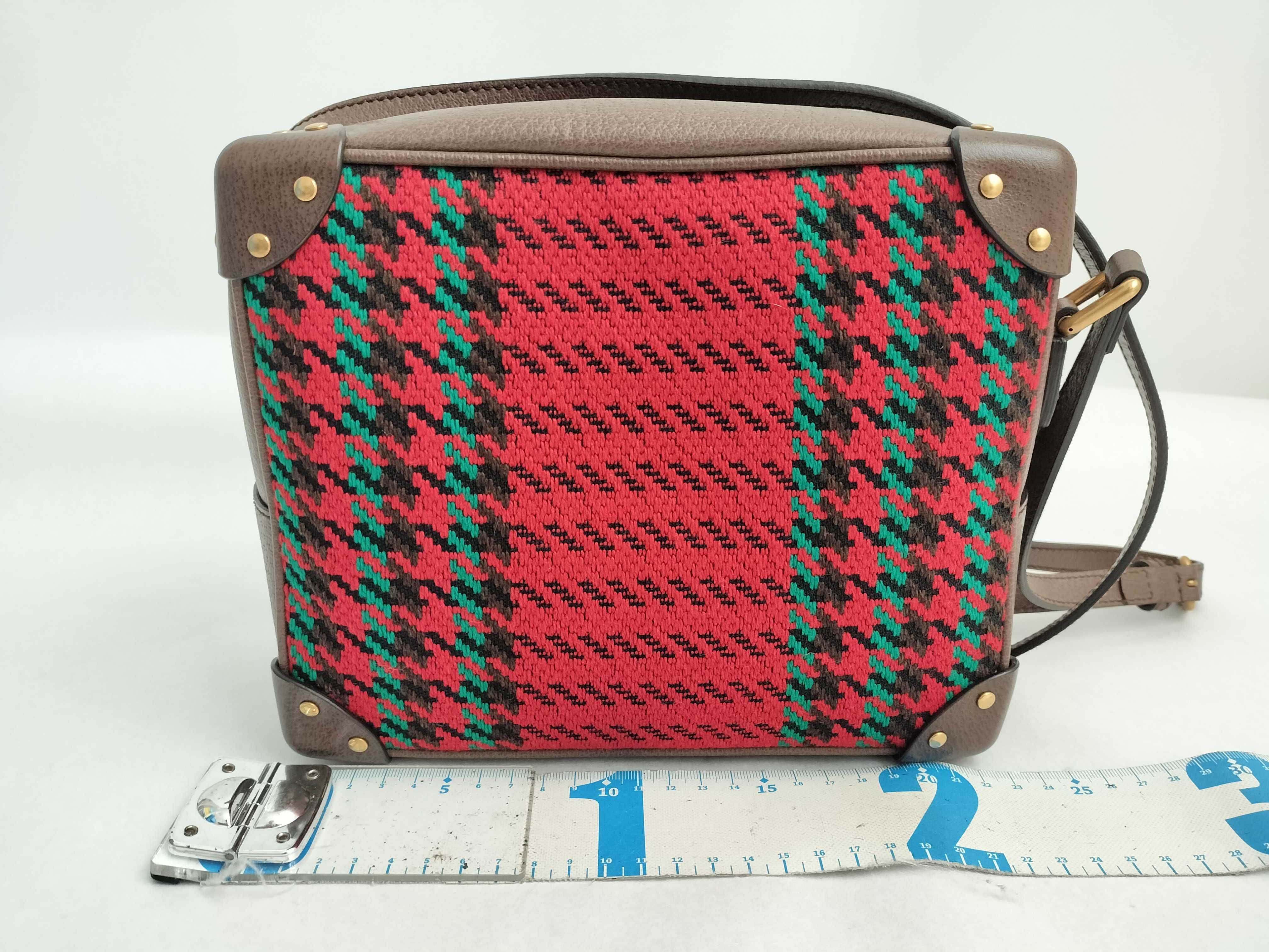 GG Sherry Line Shoulder Bag — view 2