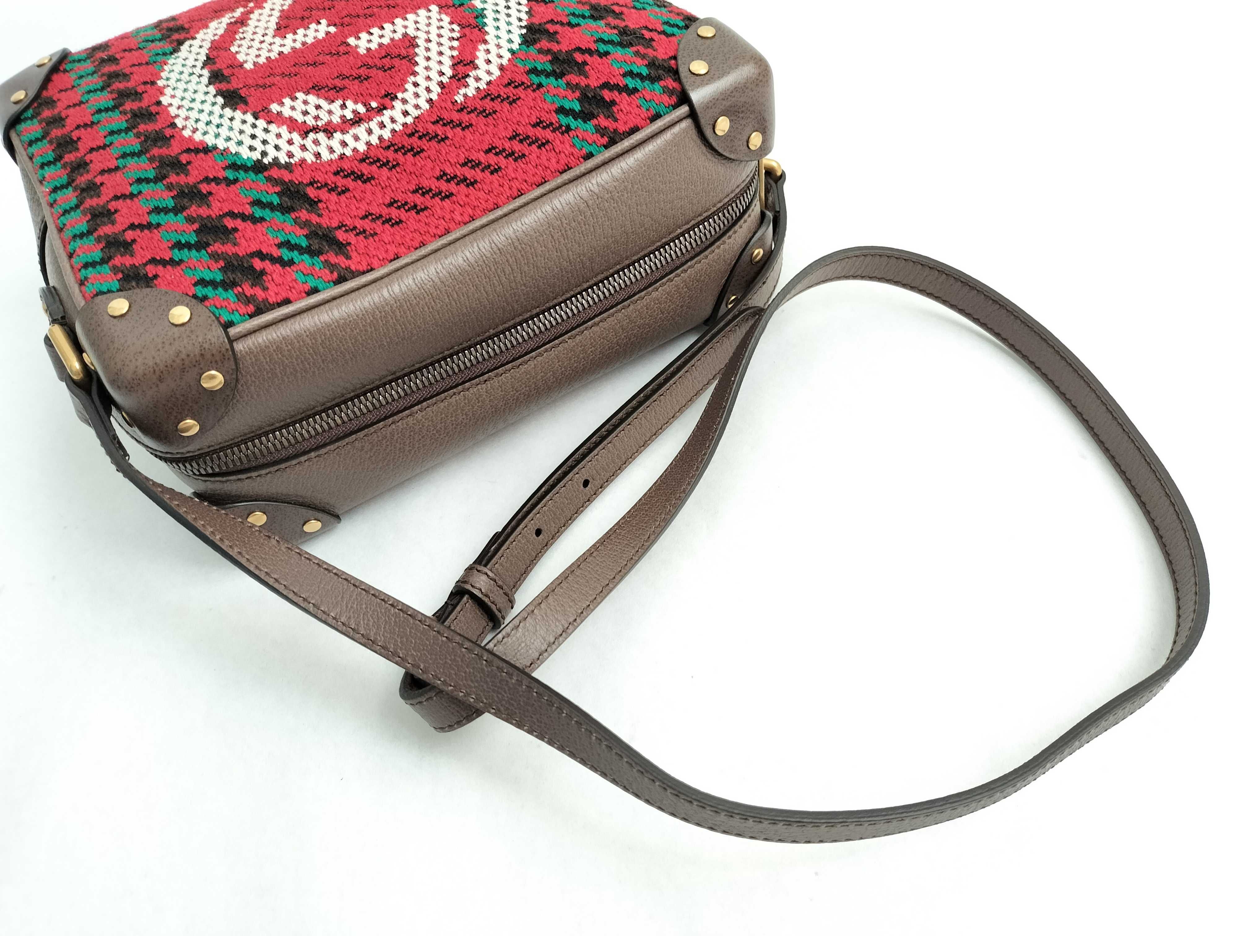 GG Sherry Line Shoulder Bag — view 3