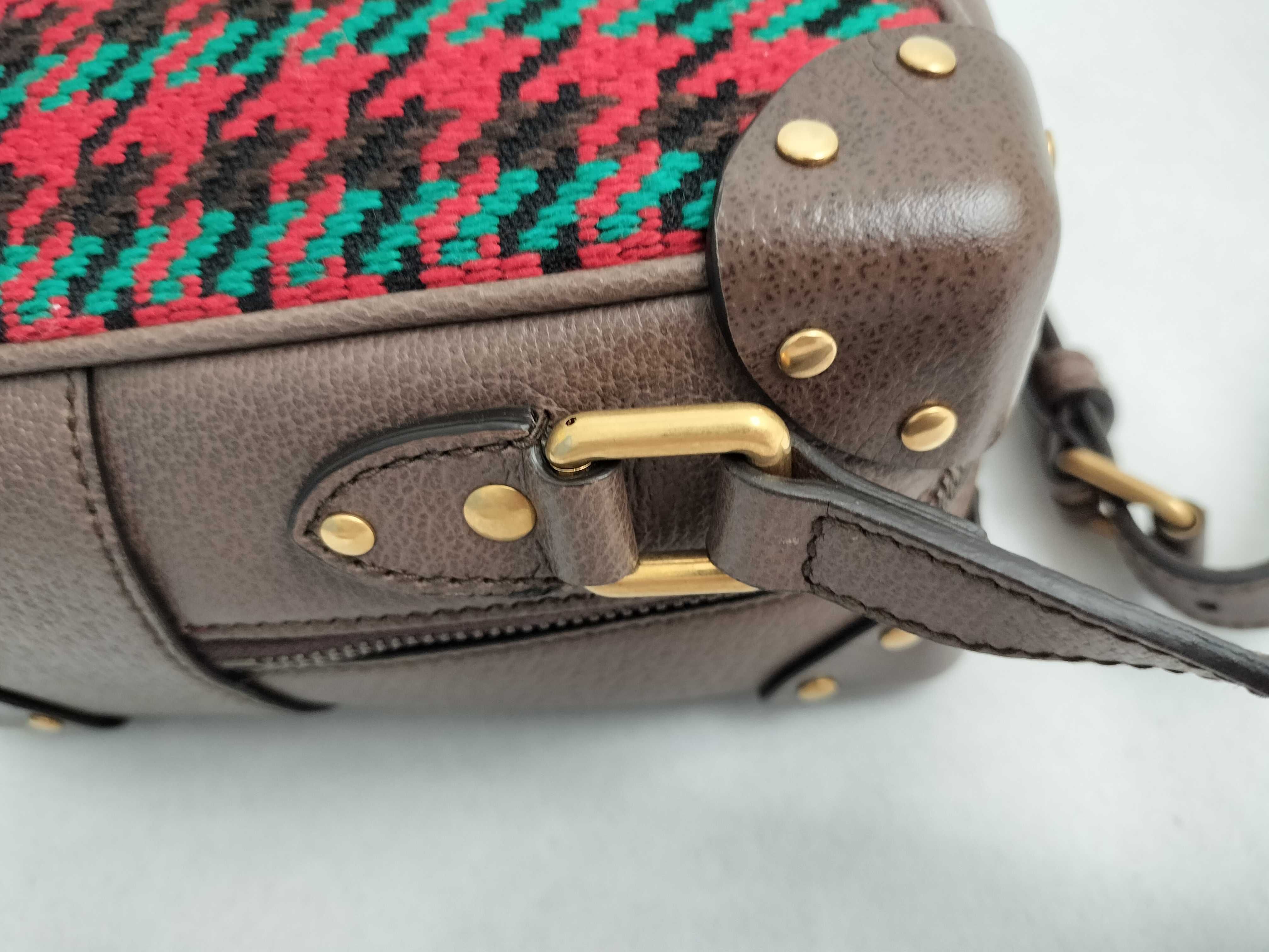 GG Sherry Line Shoulder Bag — view 5
