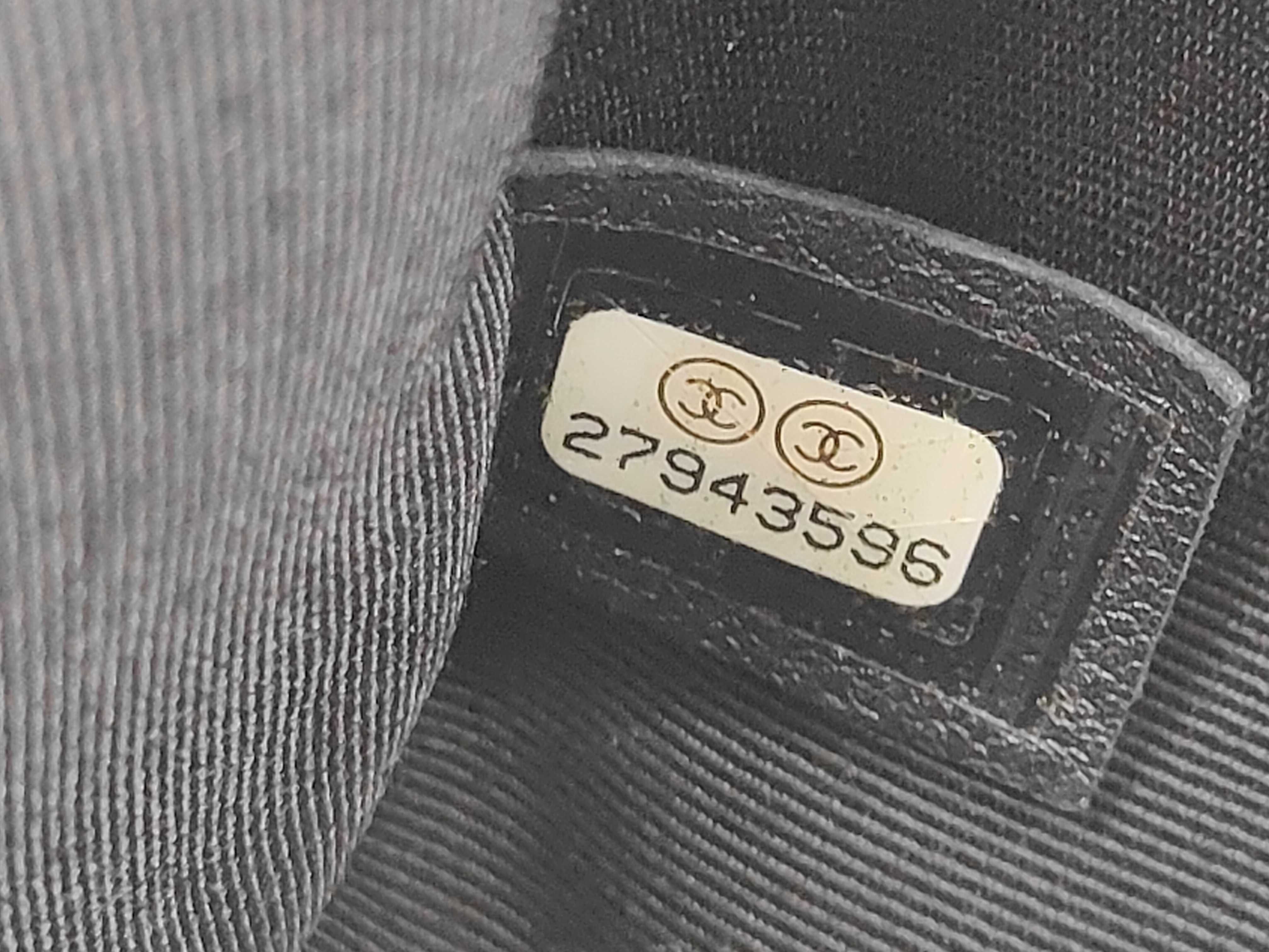 Boy Chanel 25 Lambskin Shoulder Bag — view 13