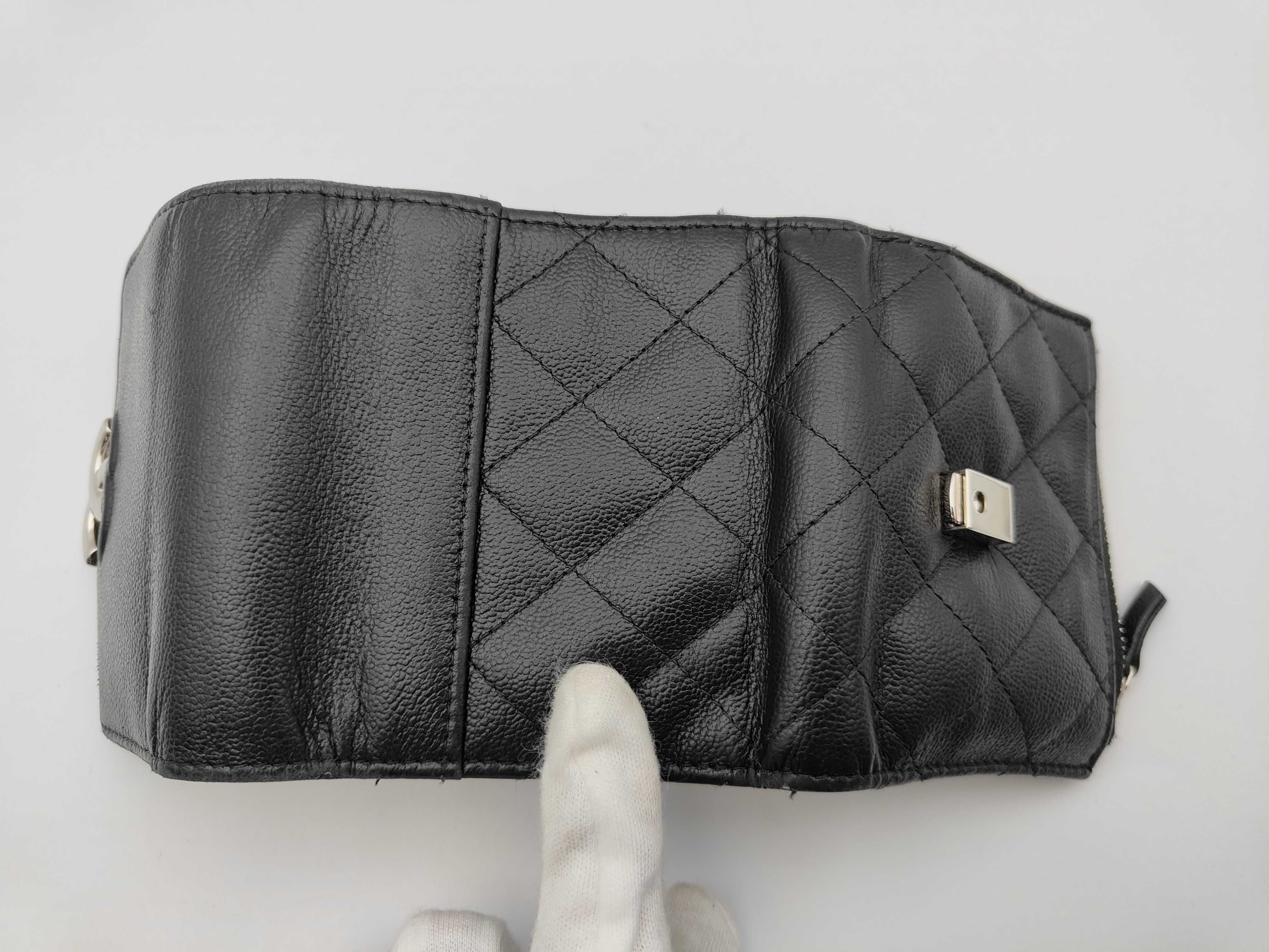 Coco Clip Caviar Skin Tri-fold Wallet Black 29667134 Wallet — view 4