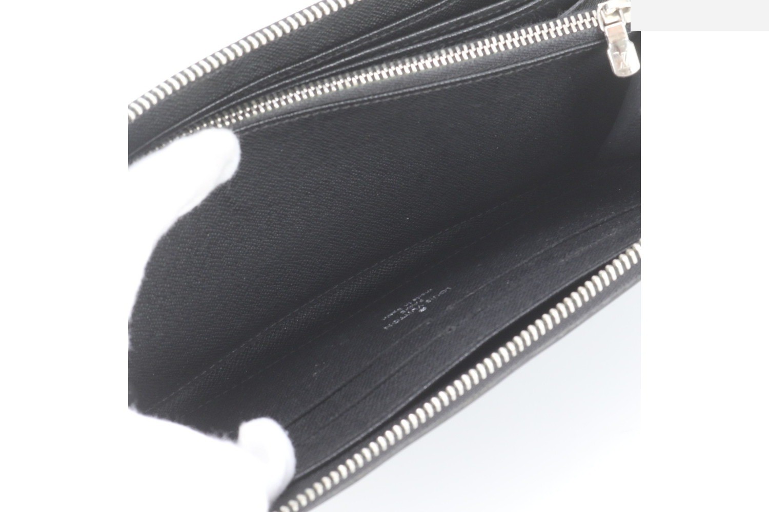 Epi Zippy Wallet M60072 Leather Long Wallet — view 7