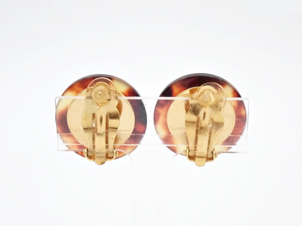 Earrings, Coco Mark design, tortoiseshell, 97P — view 2