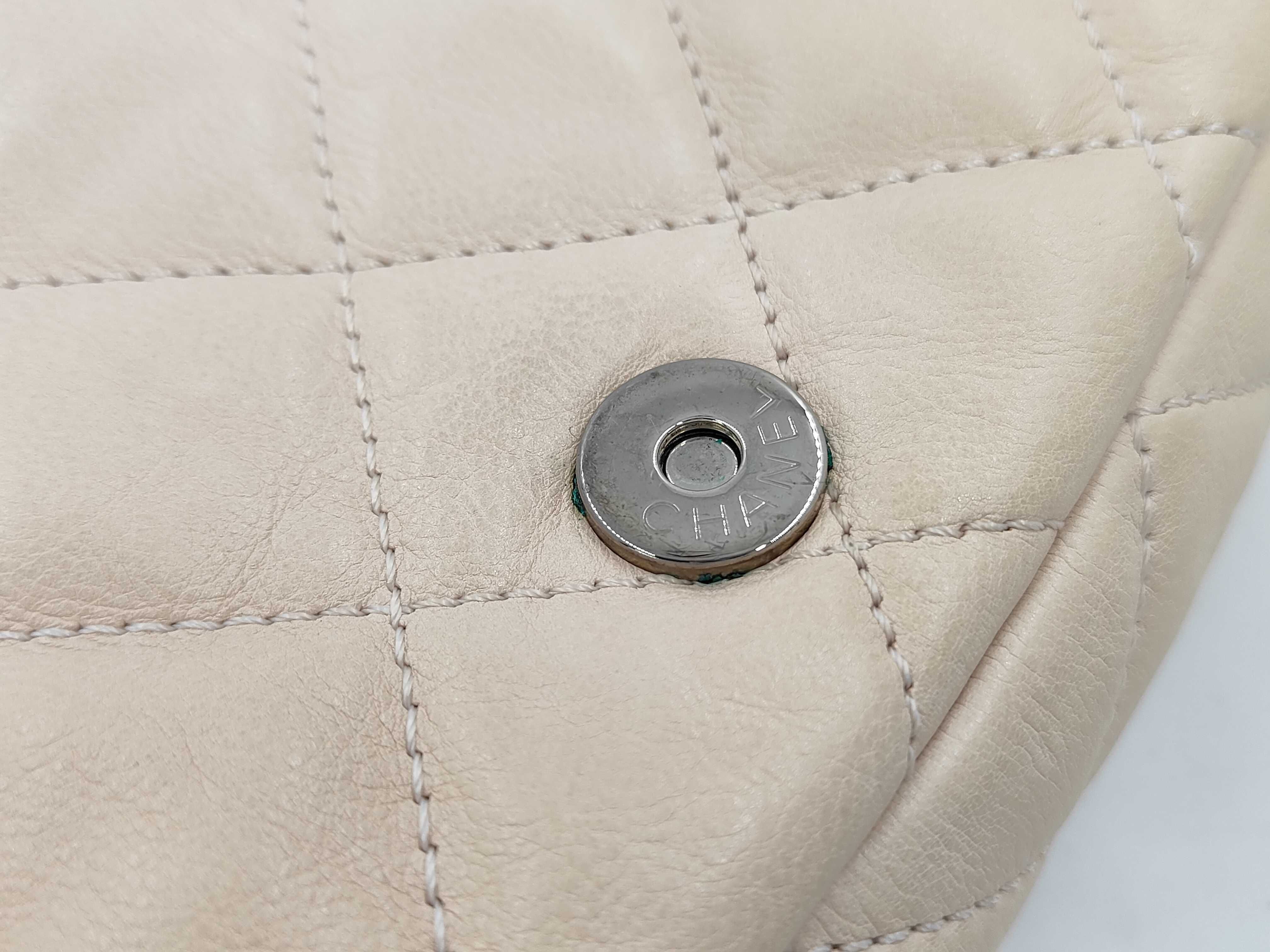 Matelassé Double Chain Shoulder Bag, No. 14 (Shoulder Bag) — view 12