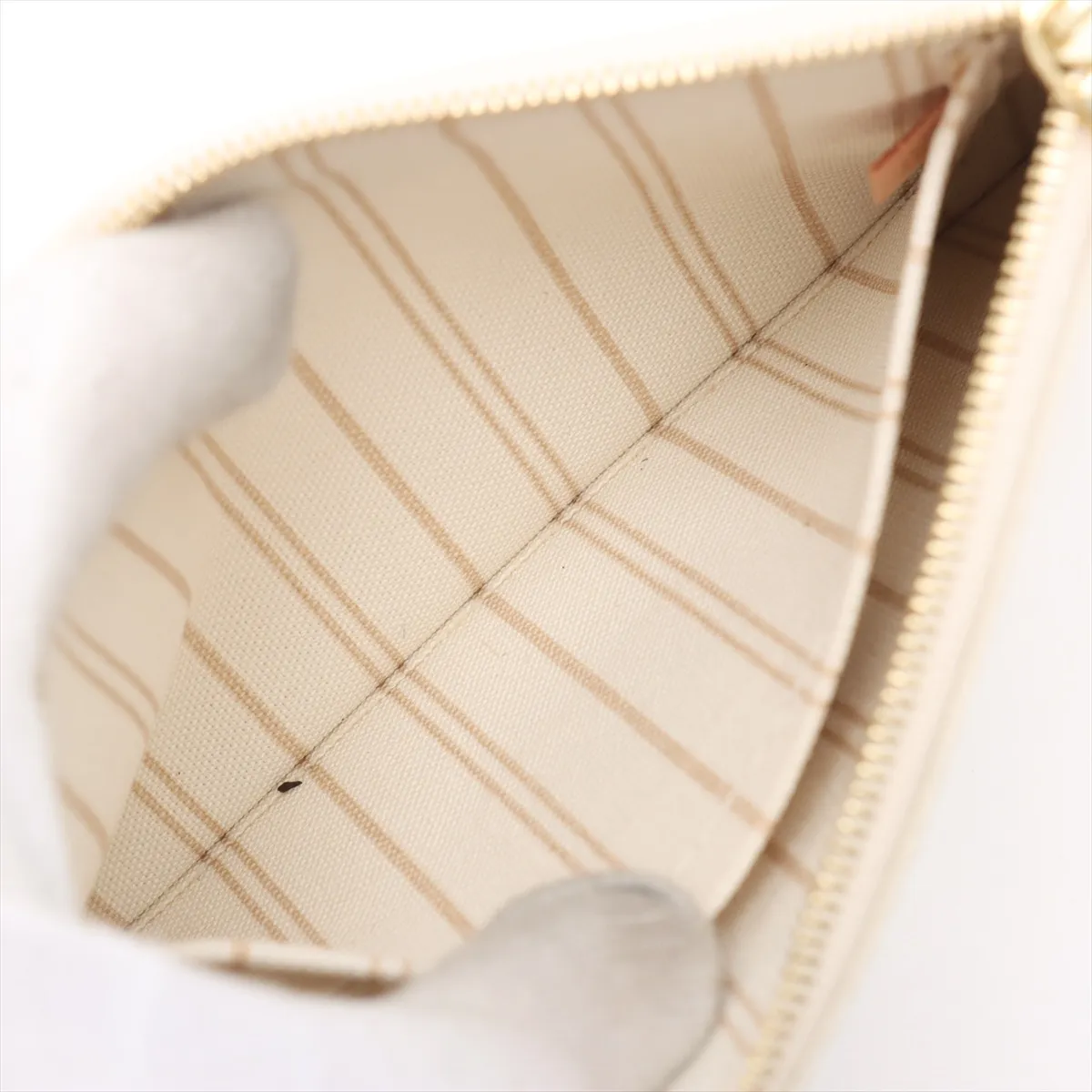 Damier Azur Neverfull PM N41362 AR3105 White — view 10