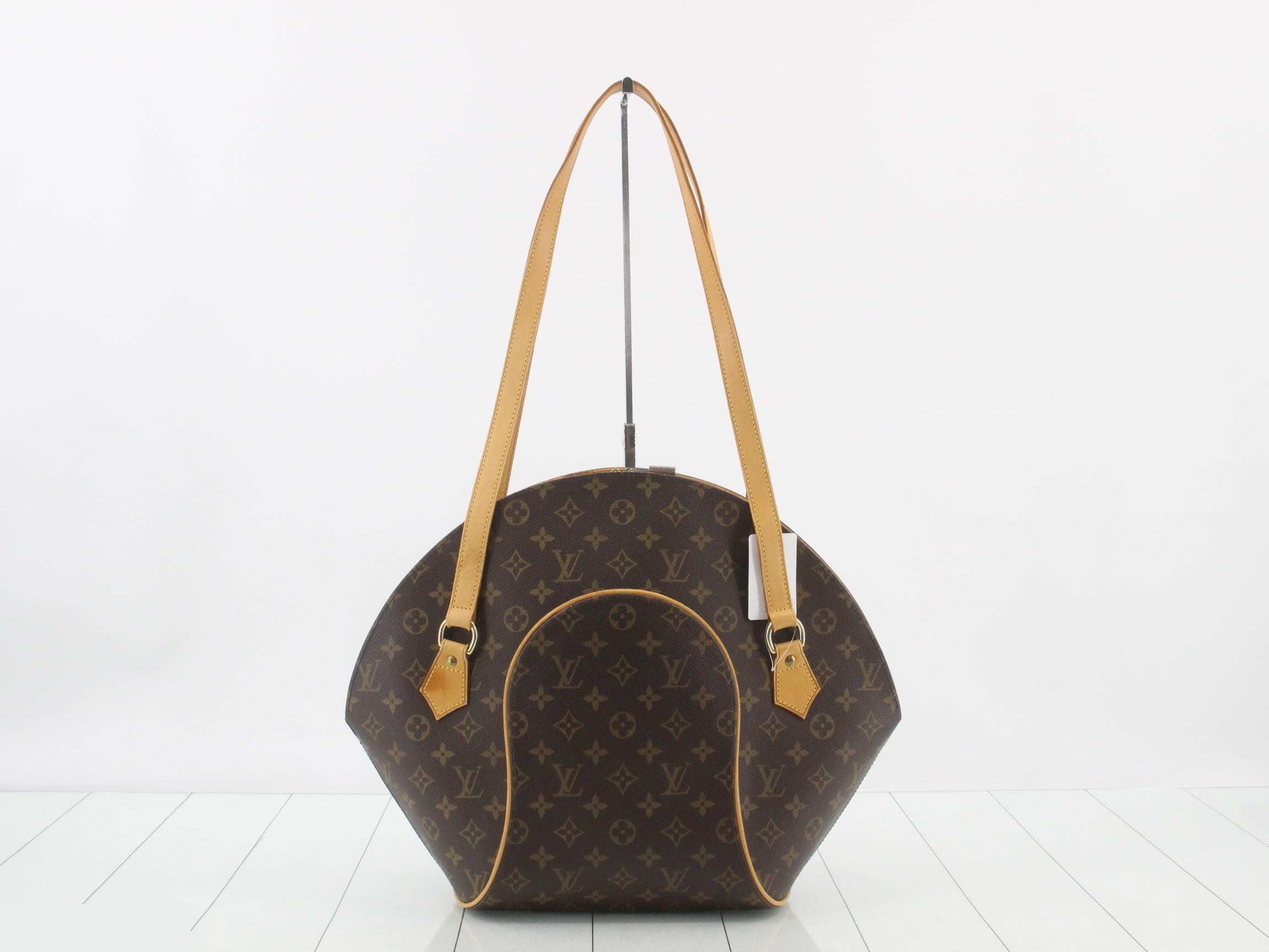 Ellipse Shopping Monogram Shoulder Bag — view 2