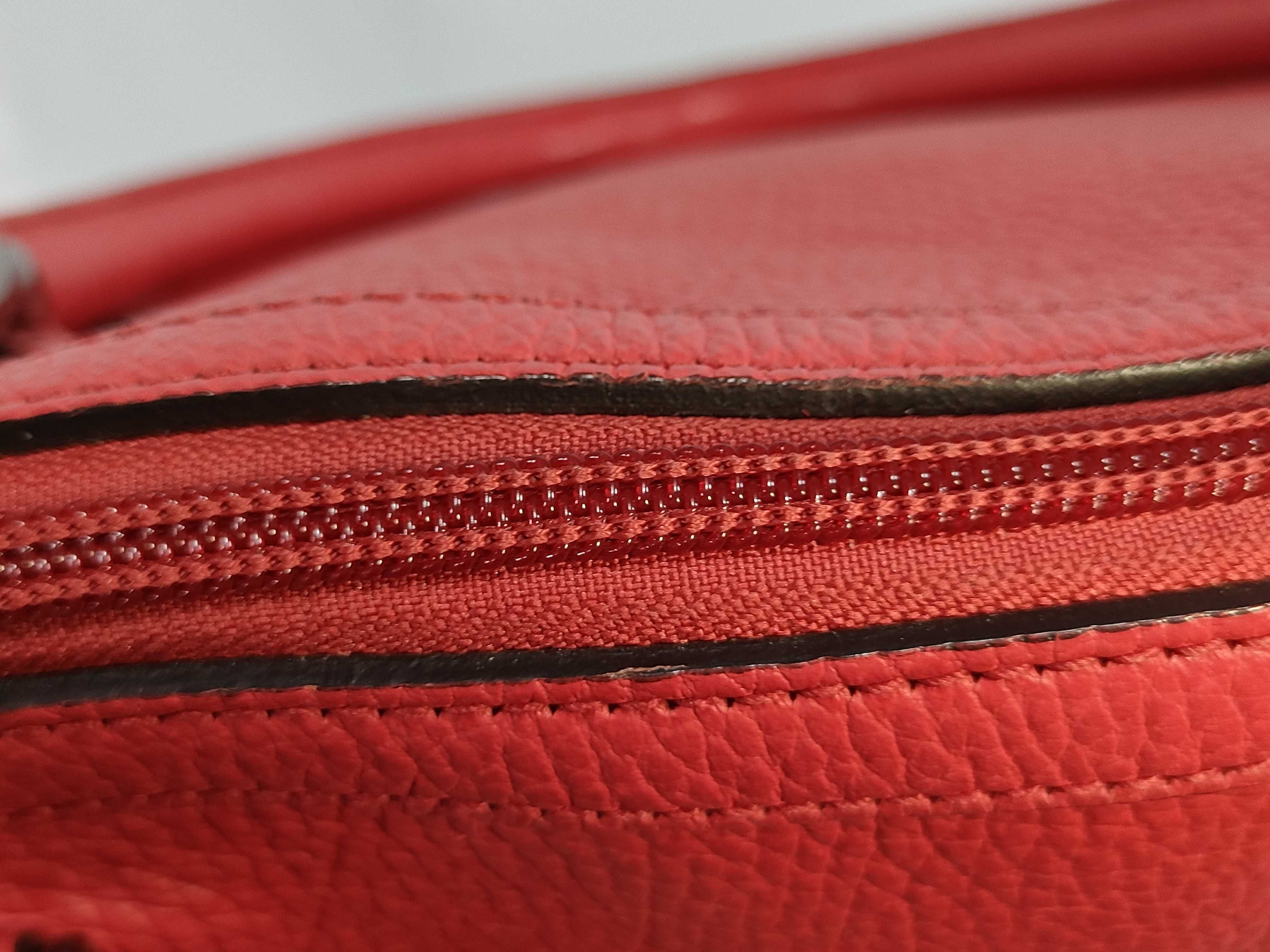 GG Logo Shima Red Crossbody Bag (Handbag) — view 14