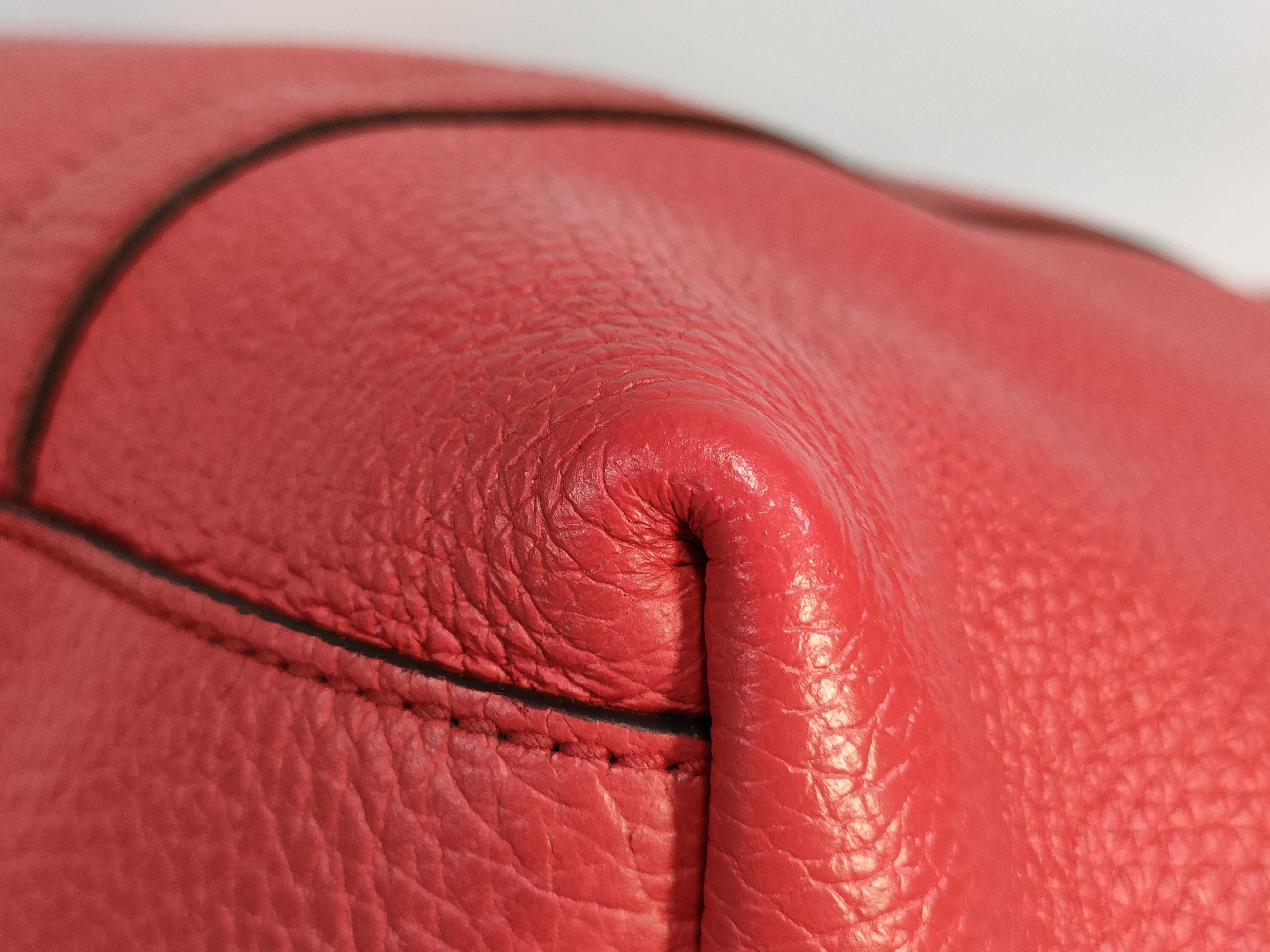 GG Logo Shima Red Crossbody Bag (Handbag) — view 7