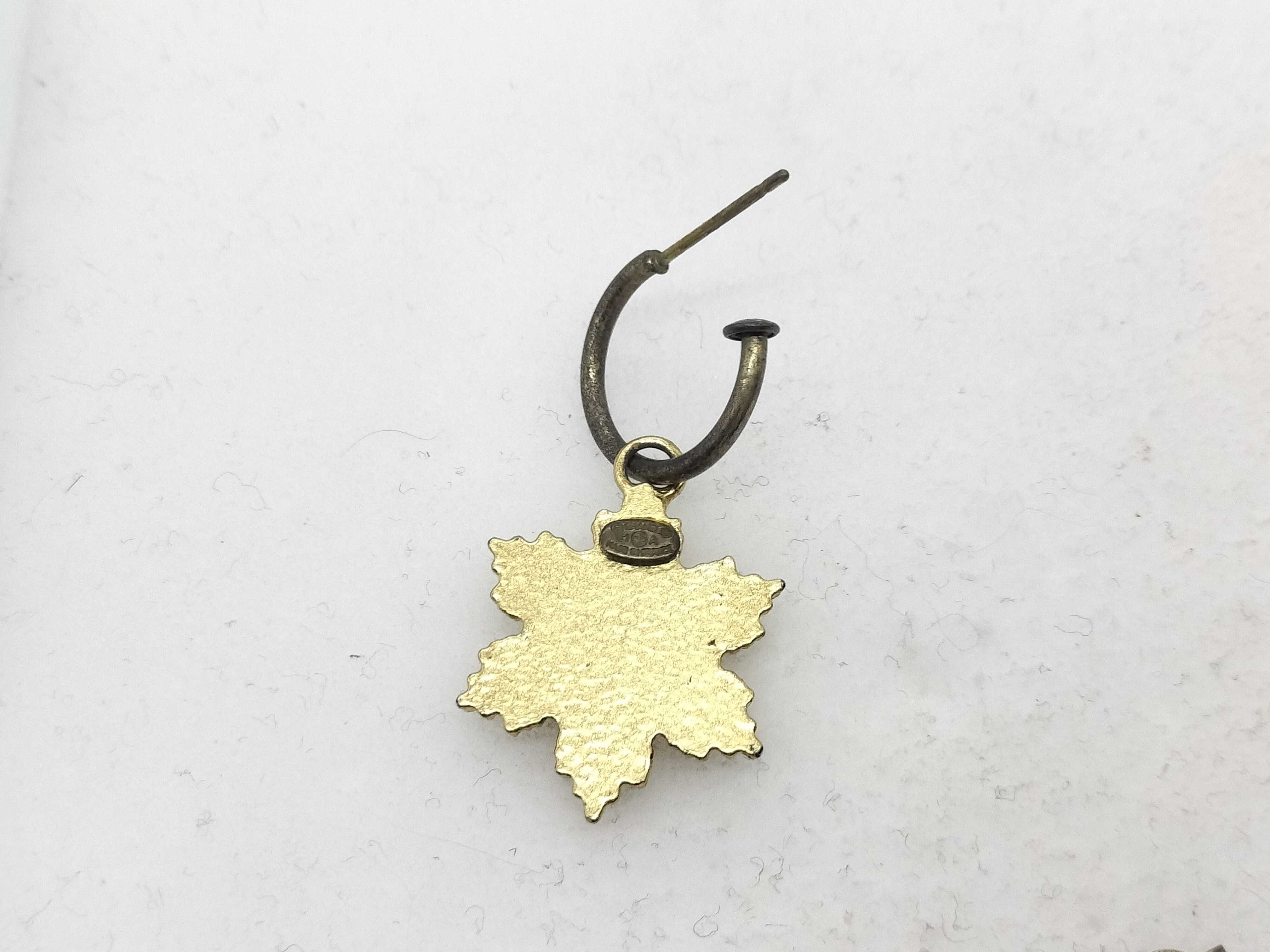 01A Snow Mark Earrings — view 6