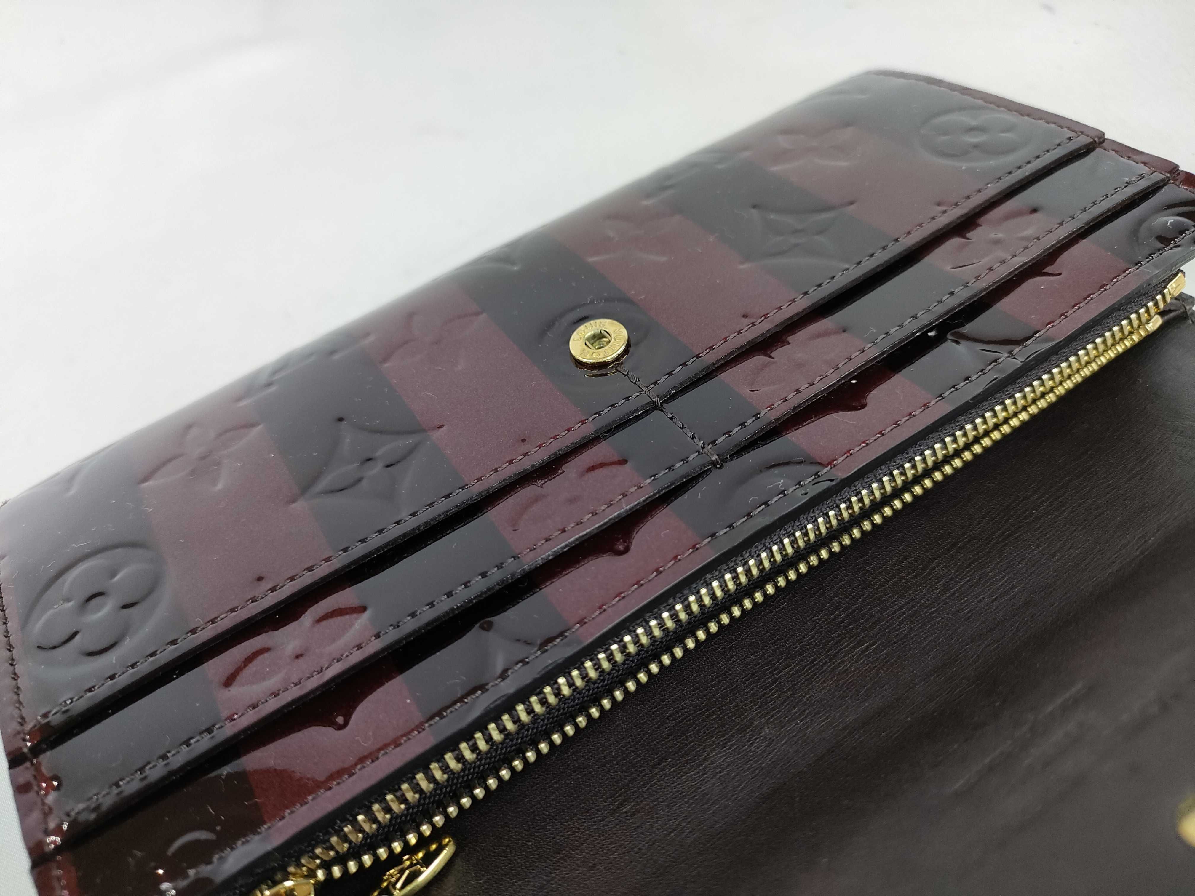 Vernis / Vernis / Portefeuille Sarah / M91715 Wallet — view 15