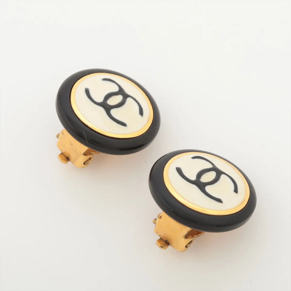 Cocomark 97A Earrings (for both ears) GP Black x Gold — view 3