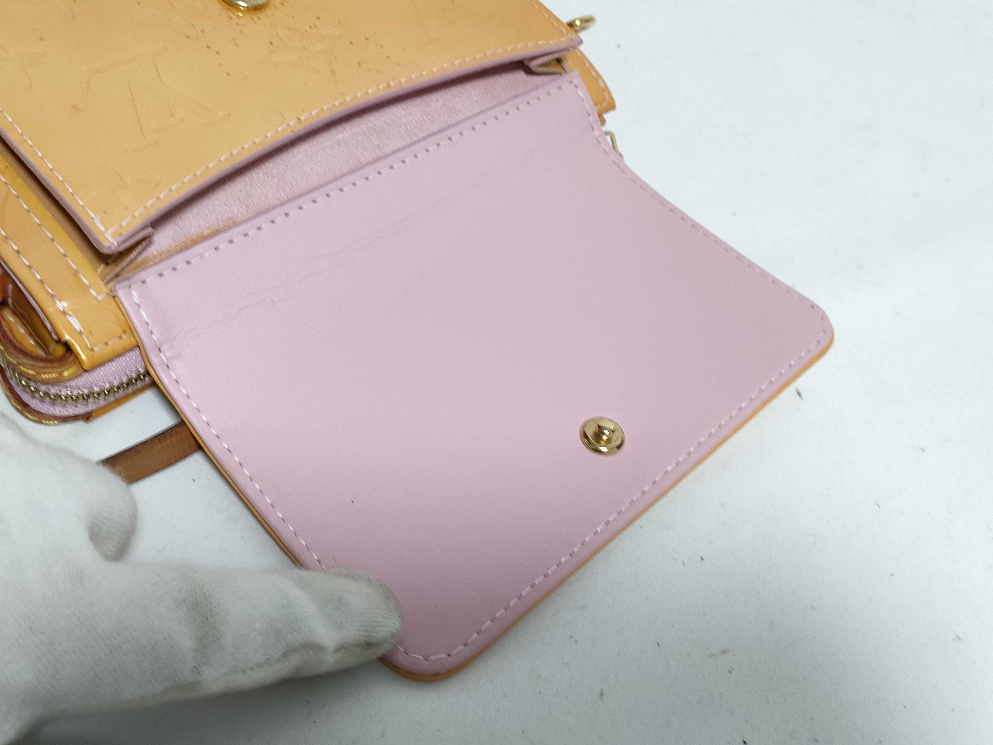 Vernis Mott Handbag — view 12