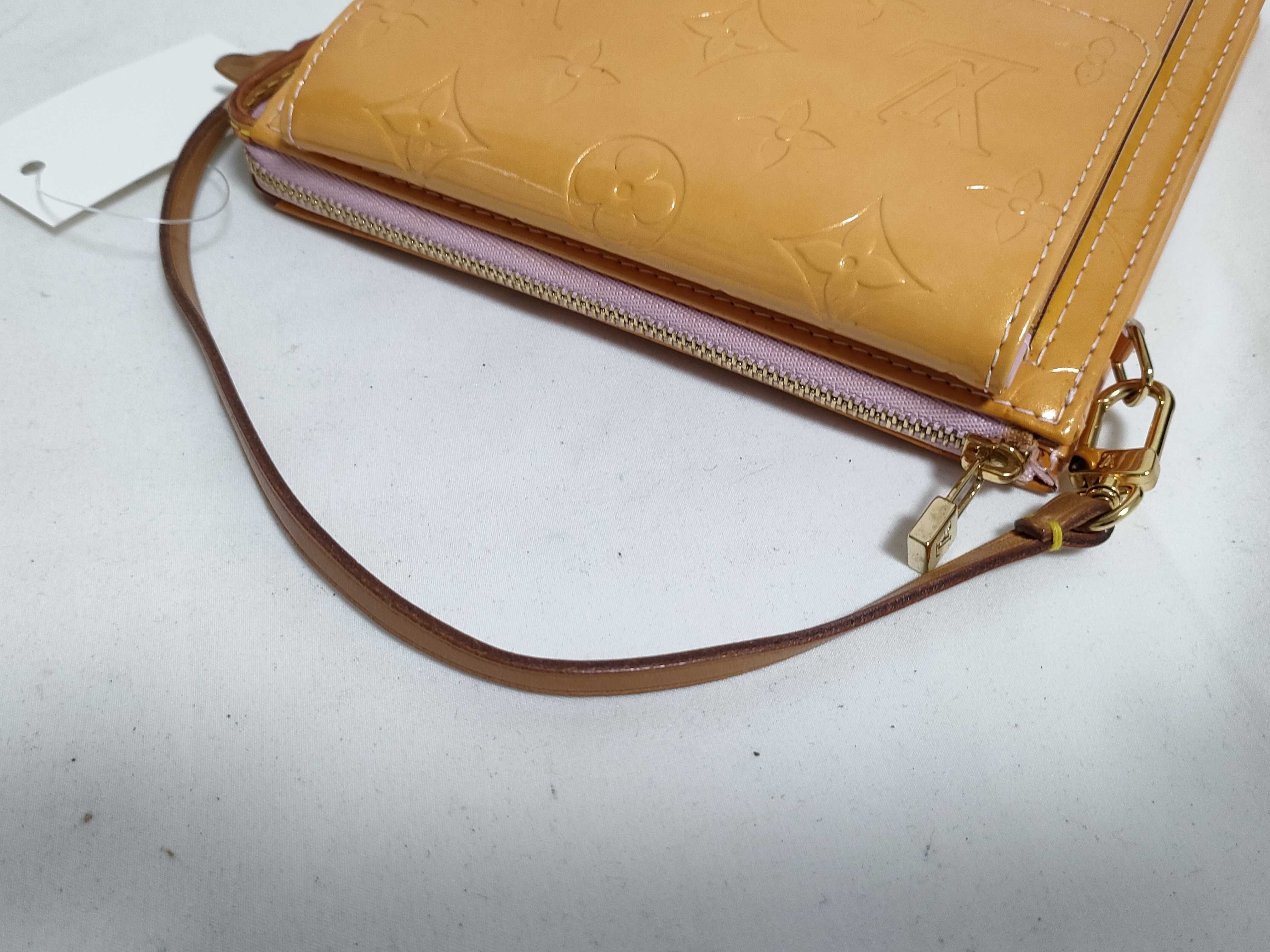 Vernis Mott Handbag — view 3