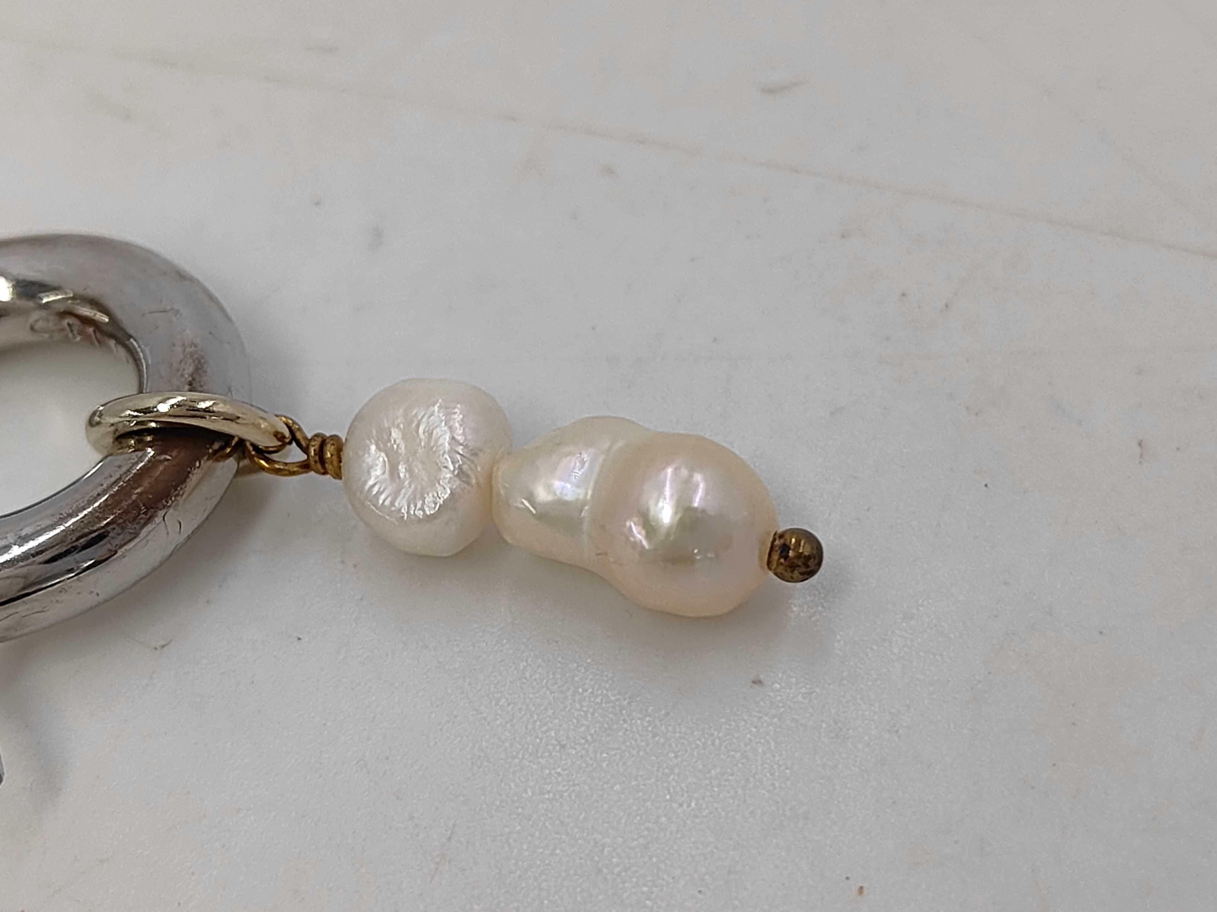 Pearl Round Earrings/Piercings — view 4