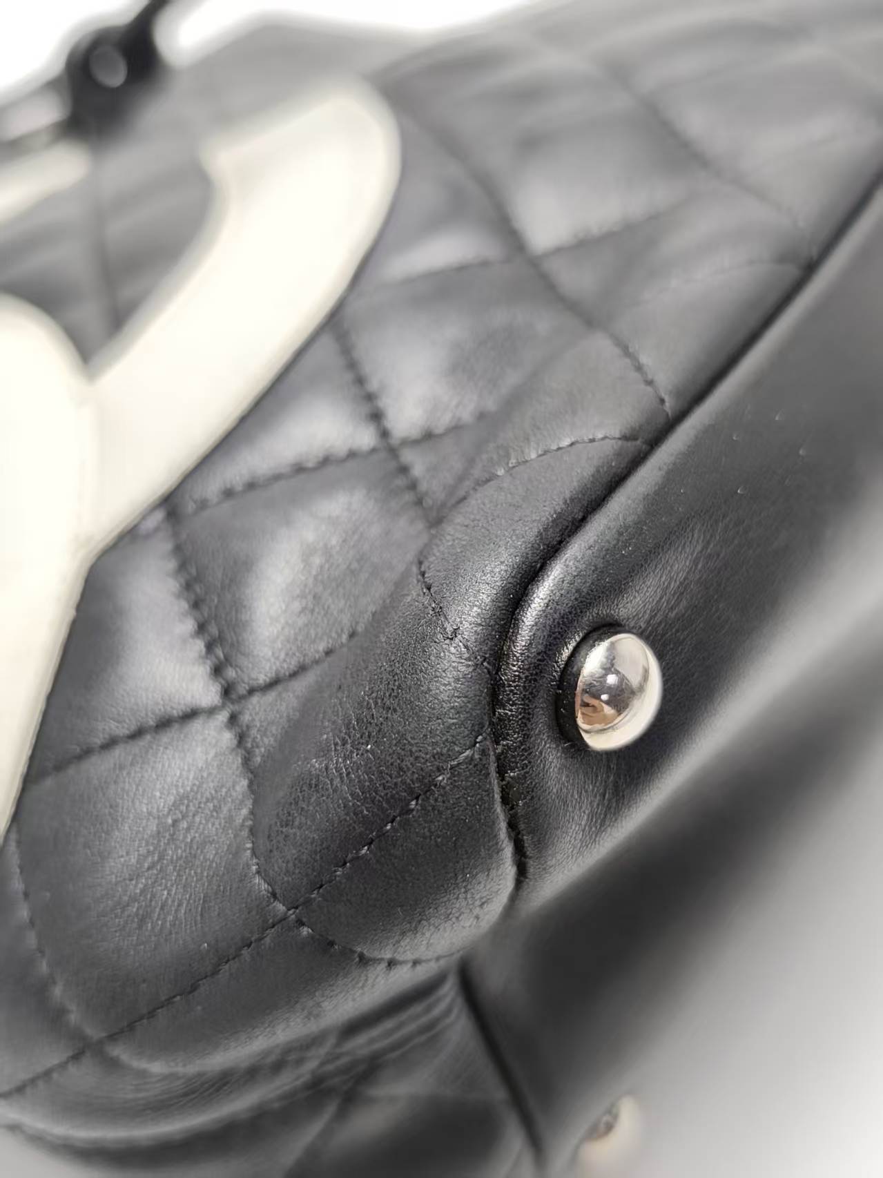 【*Shipped from: China*】CHANEL Cambon Leather No.10 Handbag — view 8
