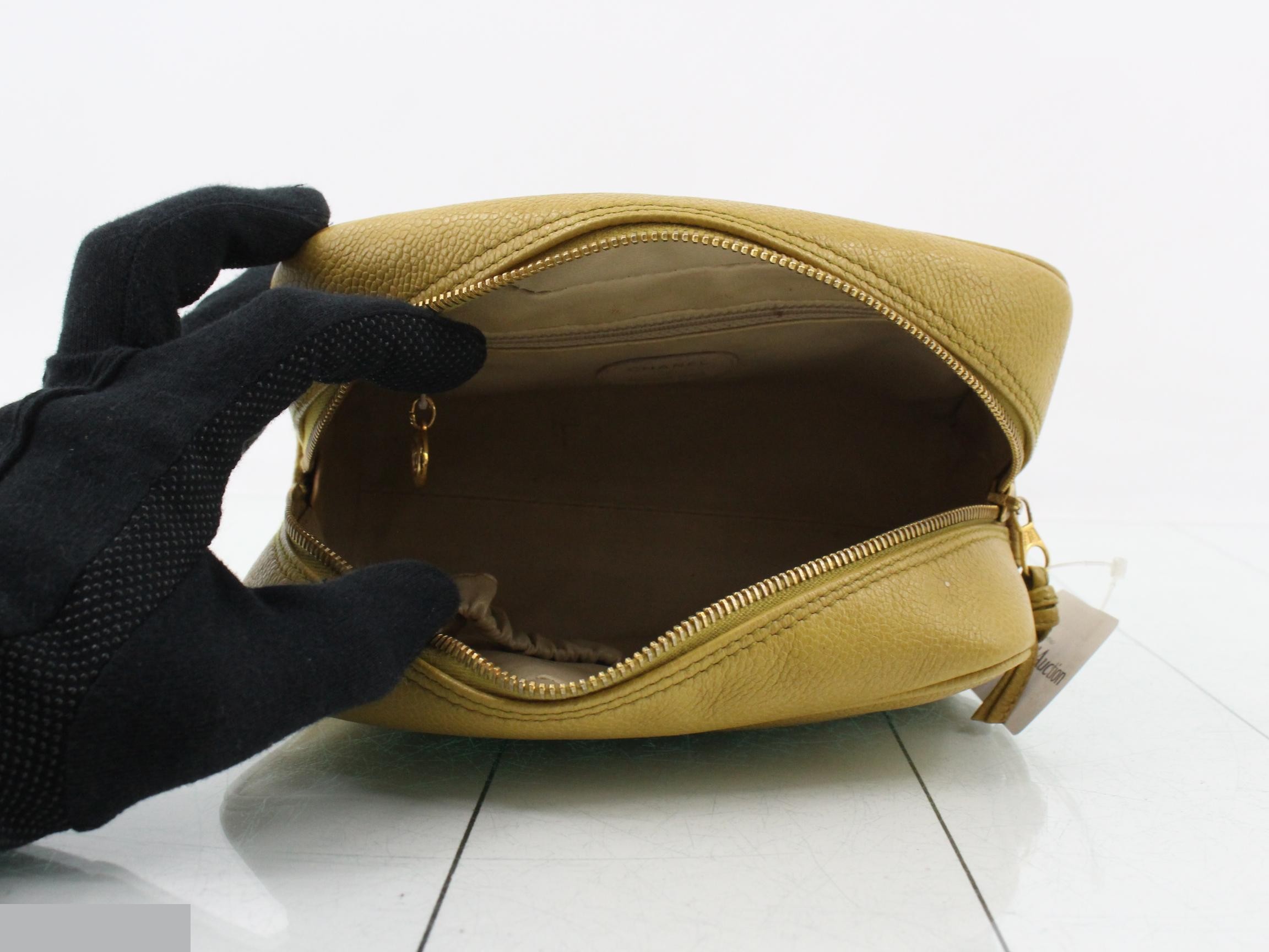 Cosmetic pouch — view 4