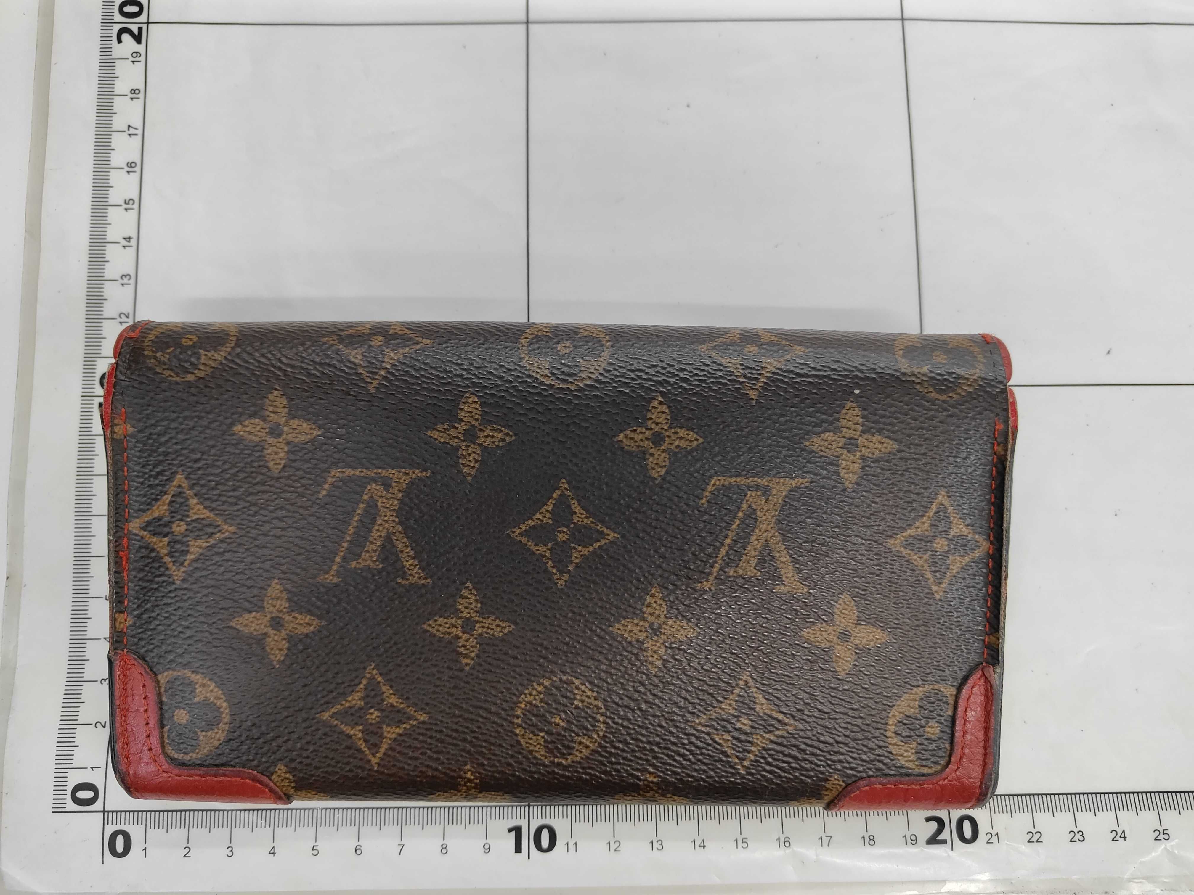 Monogram Retiro Sarah Wallet — view 2