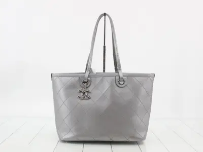 Wild Stitch On the Road Caviar Tote Bag