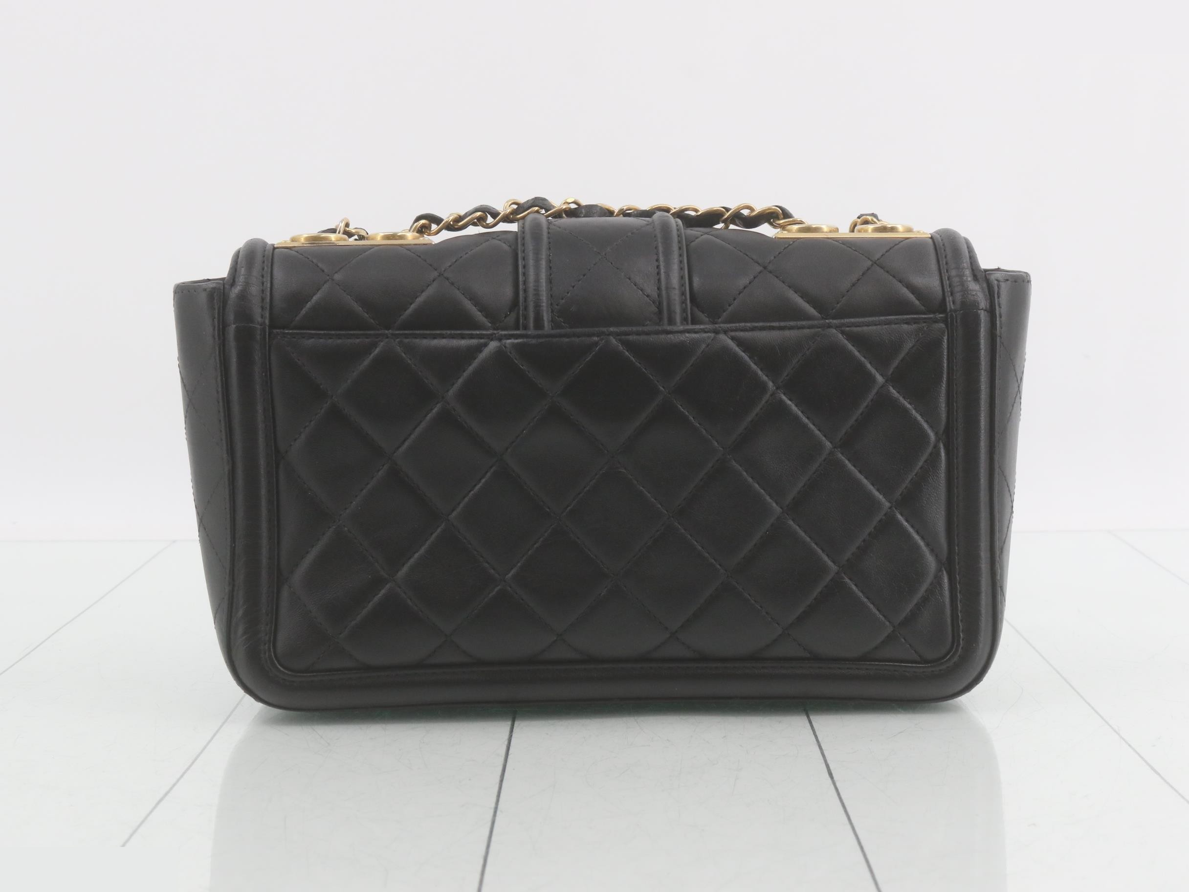 Matelassé (bag) - Shoulder bag — view 2