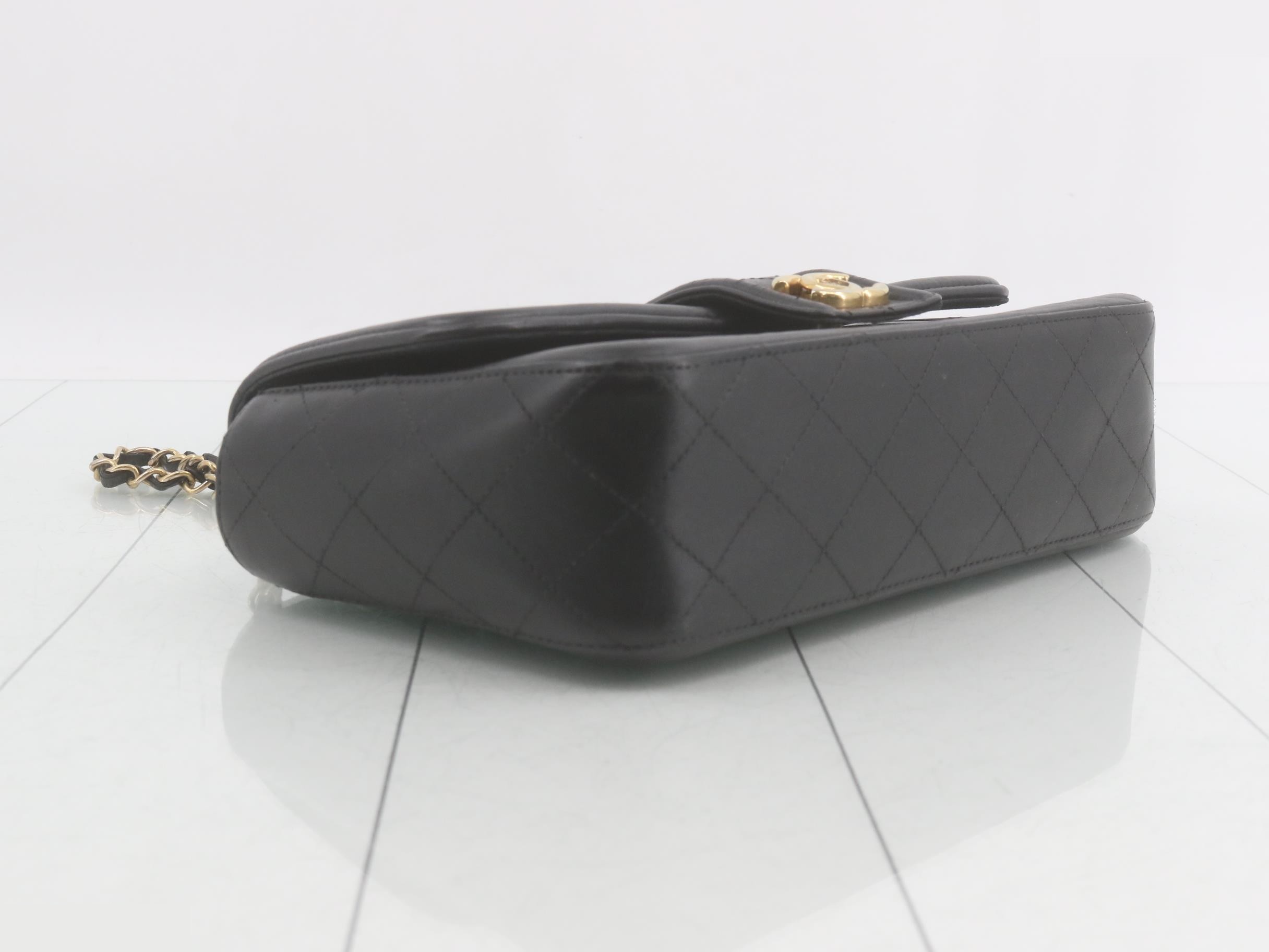 Matelassé (bag) - Shoulder bag — view 5