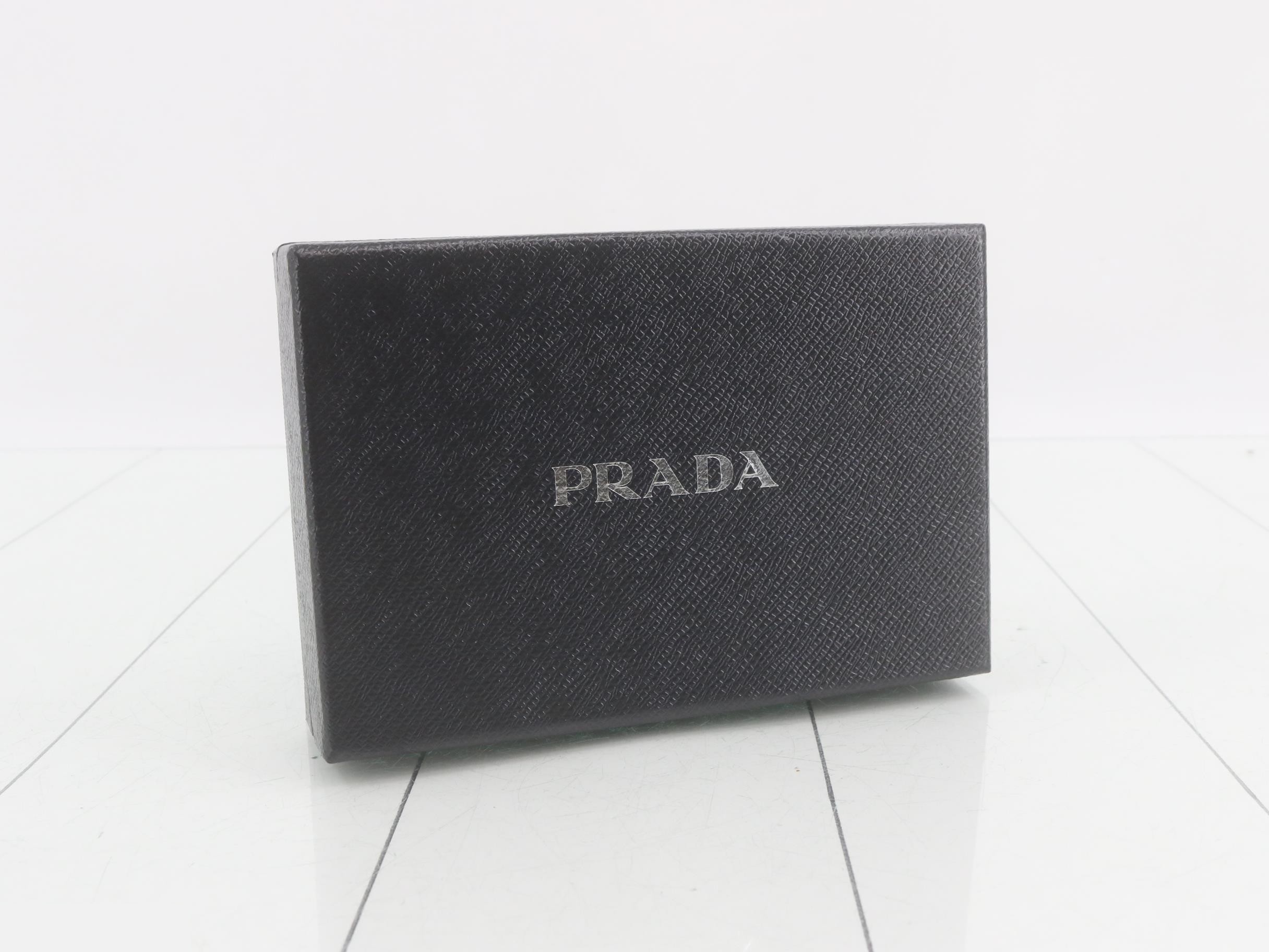 wallet — view 5
