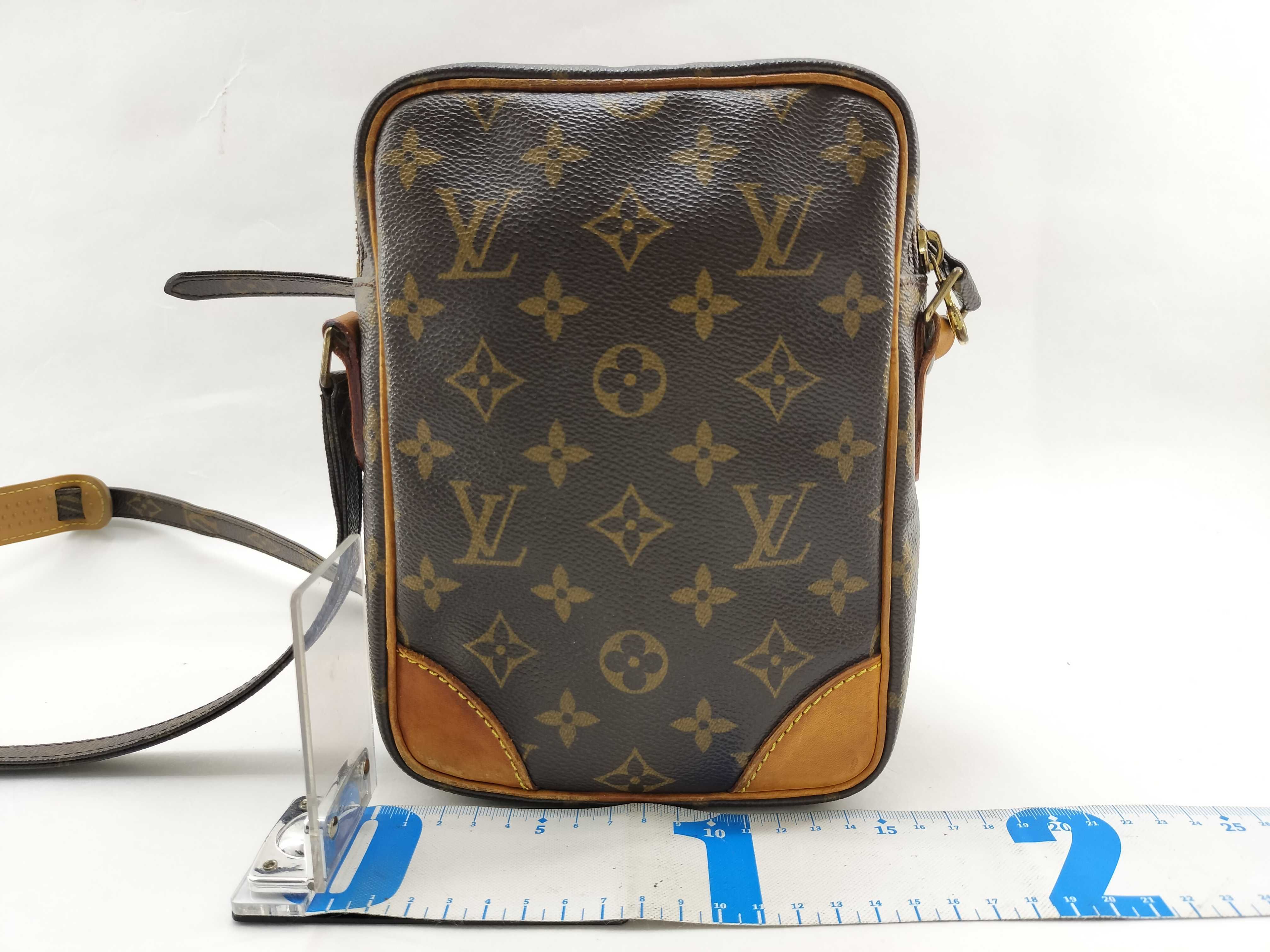 Monogram Amazon M45236 TH3044 Shoulder Bag — view 2
