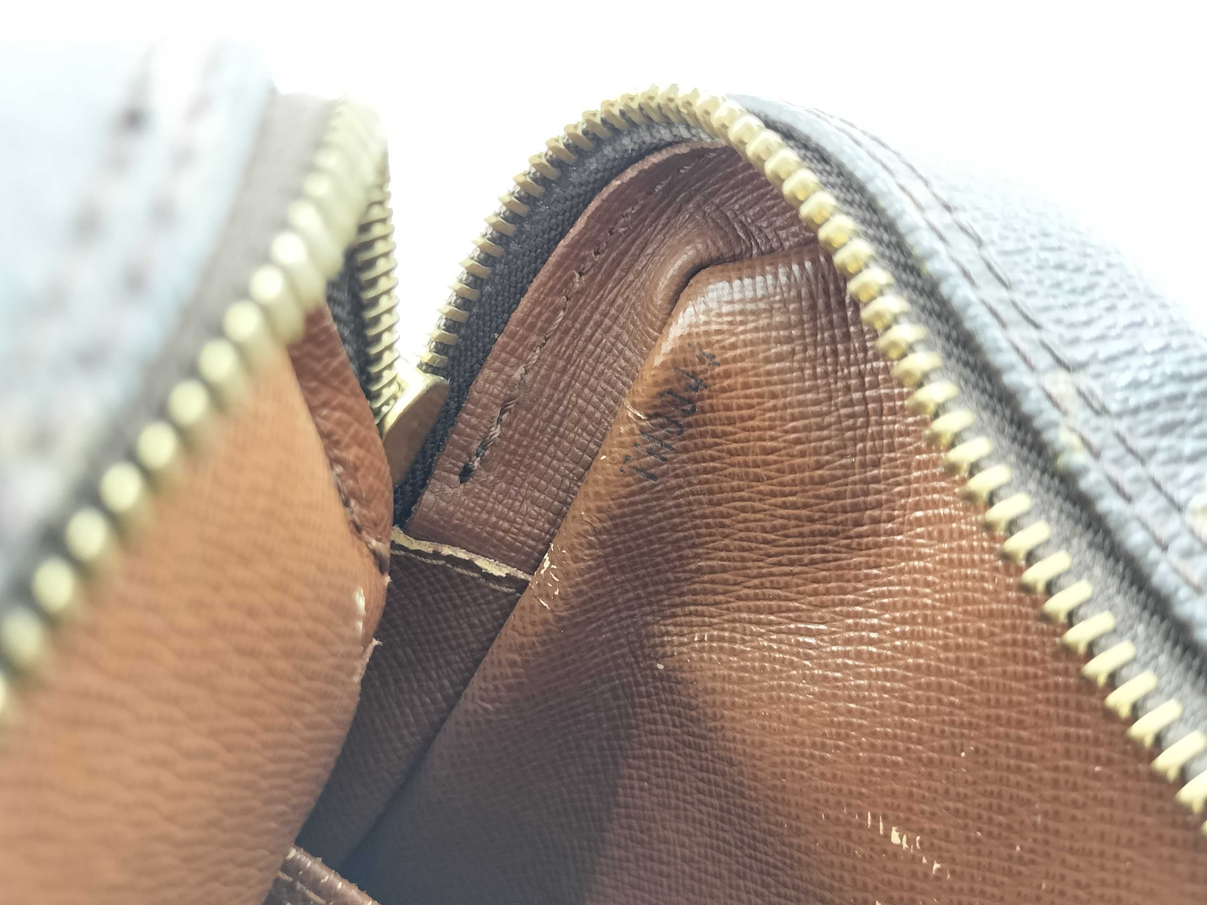 Monogram Amazon M45236 TH3044 Shoulder Bag — view 15