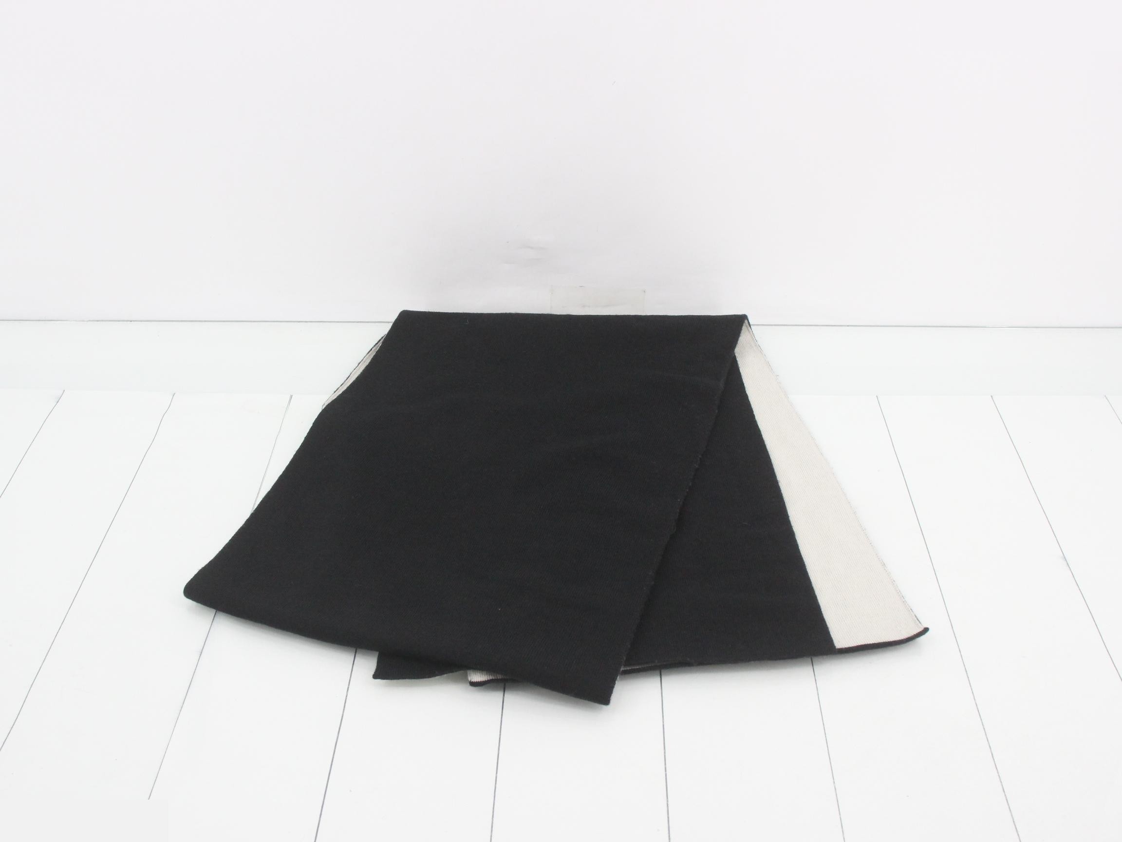 Monster (small item) muffler — view 3
