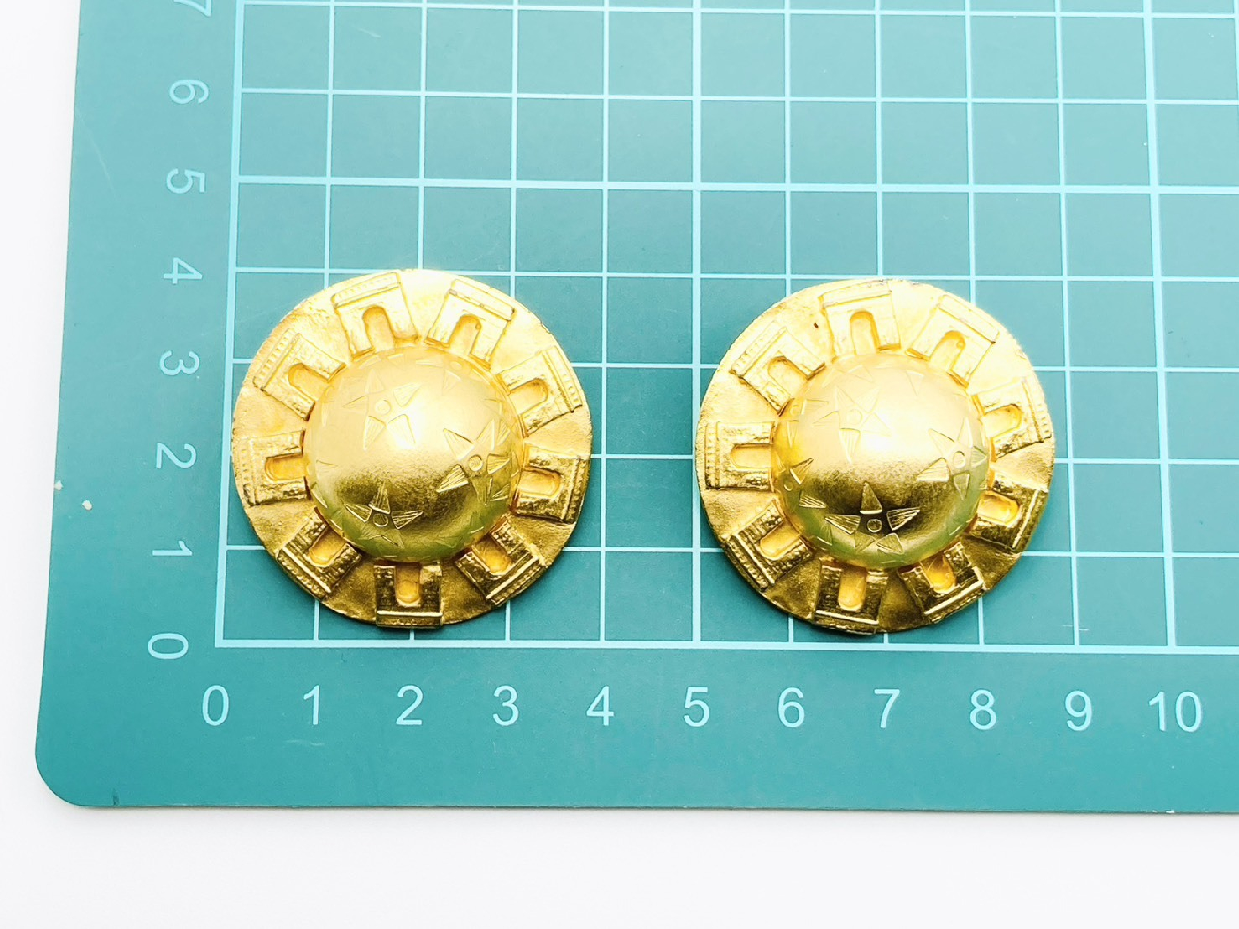 Starball Arc de Triomphe Round Earrings, Gold, Large, Old Vintage Earrings — view 4